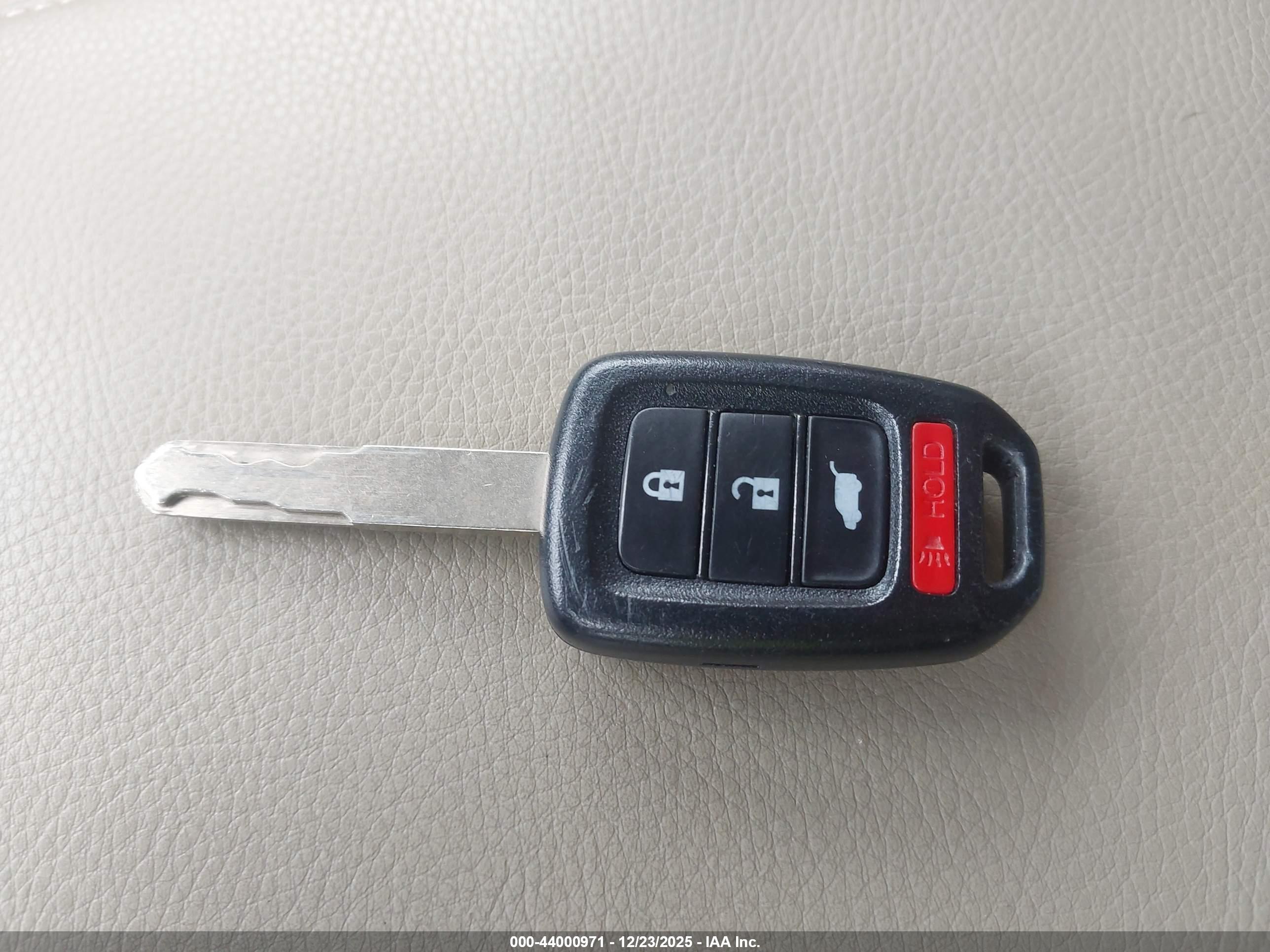 HONDA CR-V image 11