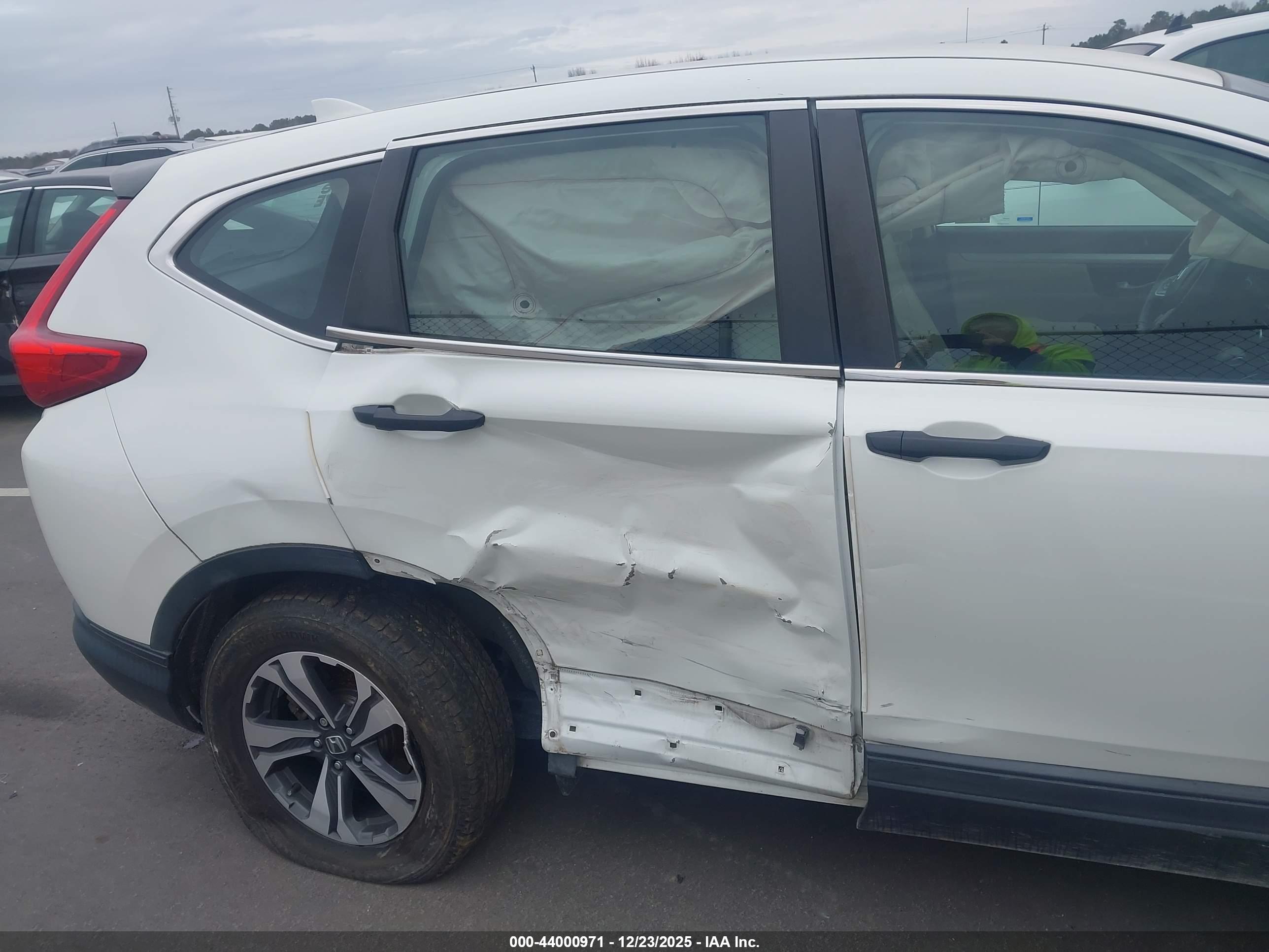HONDA CR-V image 6