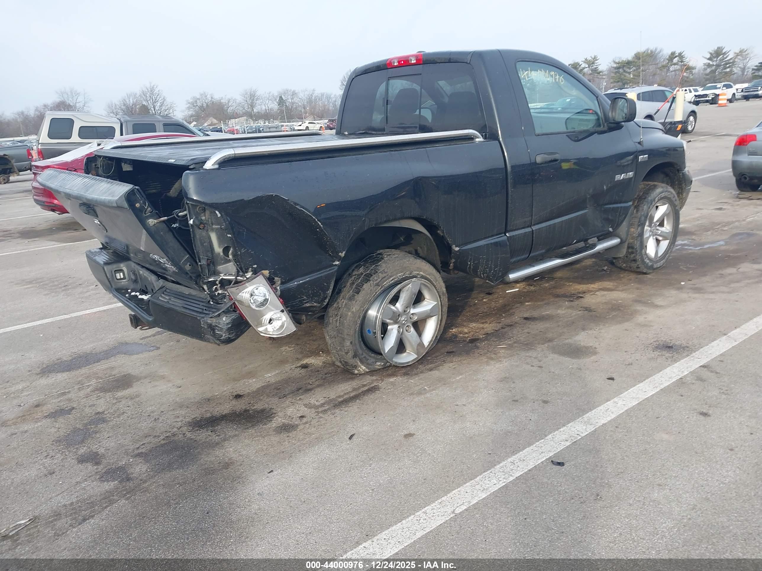 DODGE RAM image 4