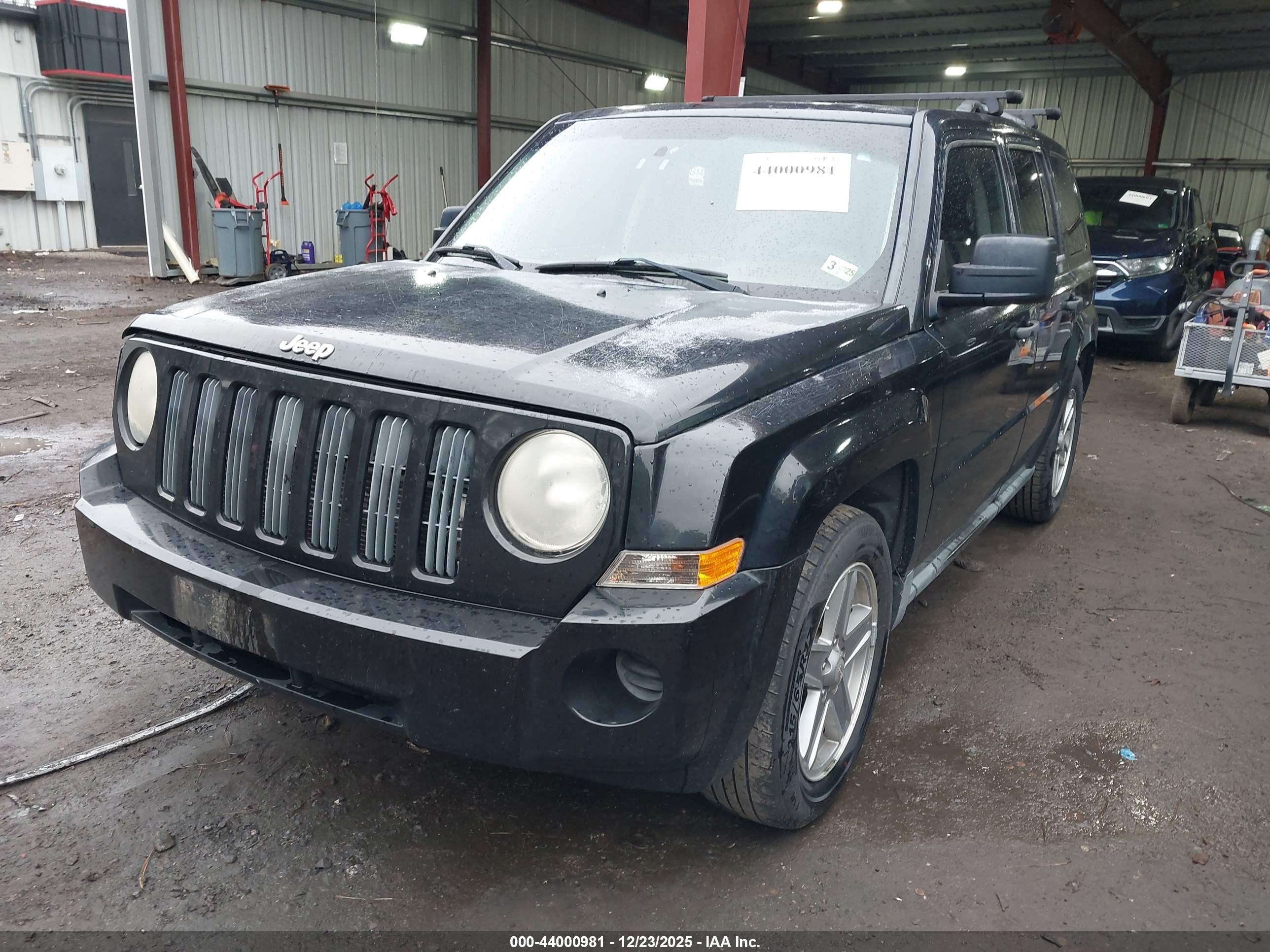 JEEP PATRIOT image 2