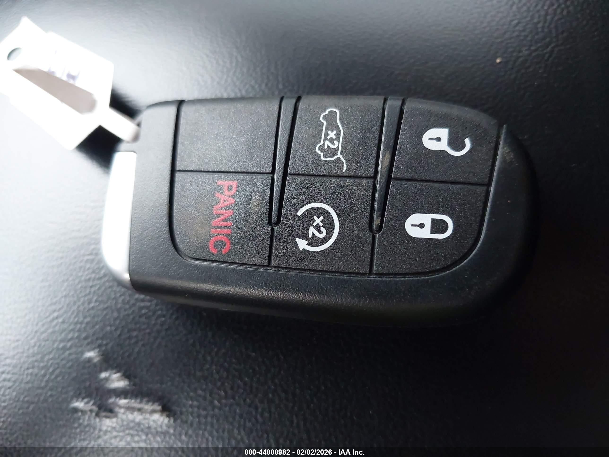 JEEP GRAND image 11