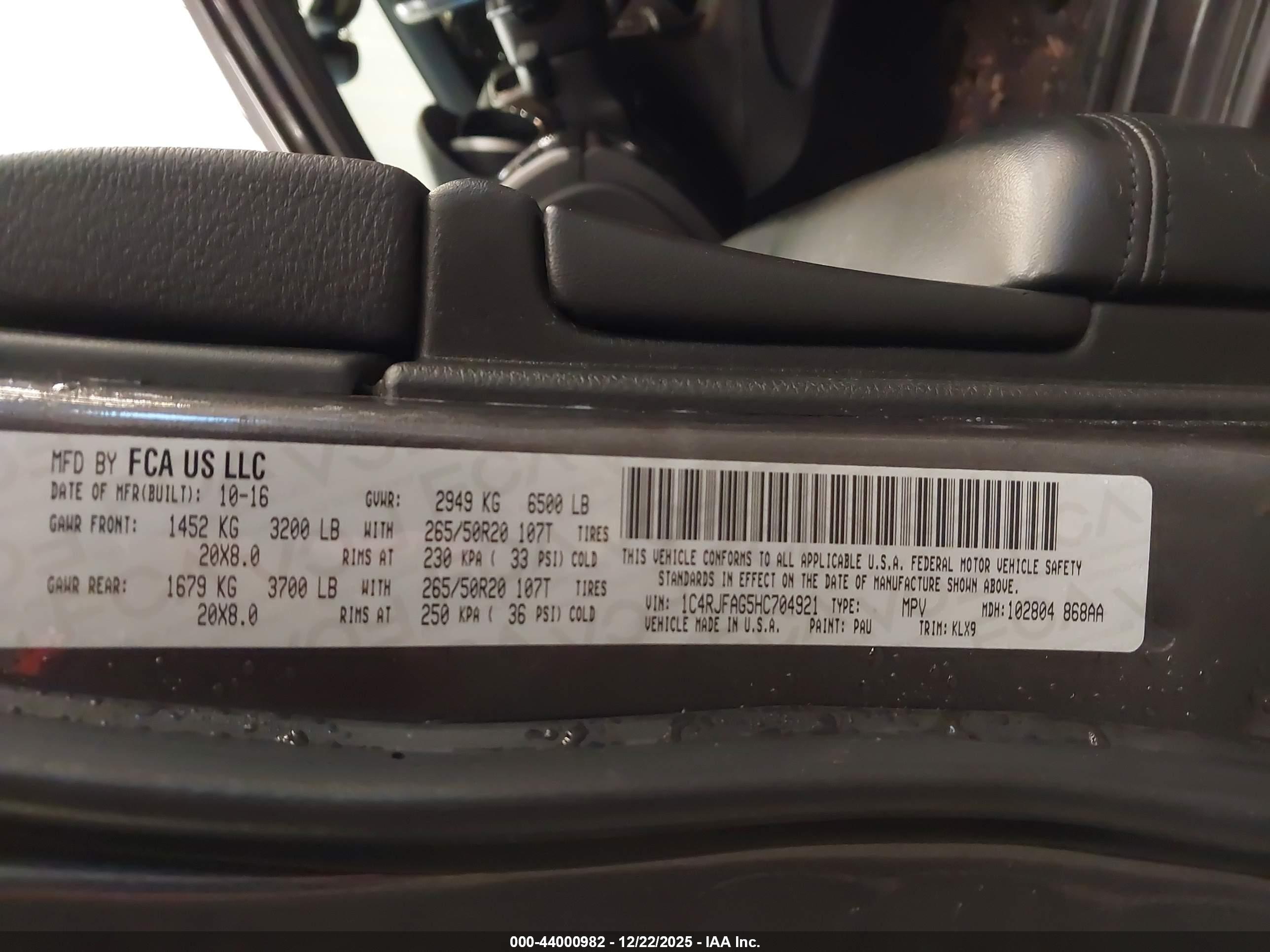 JEEP GRAND image 9