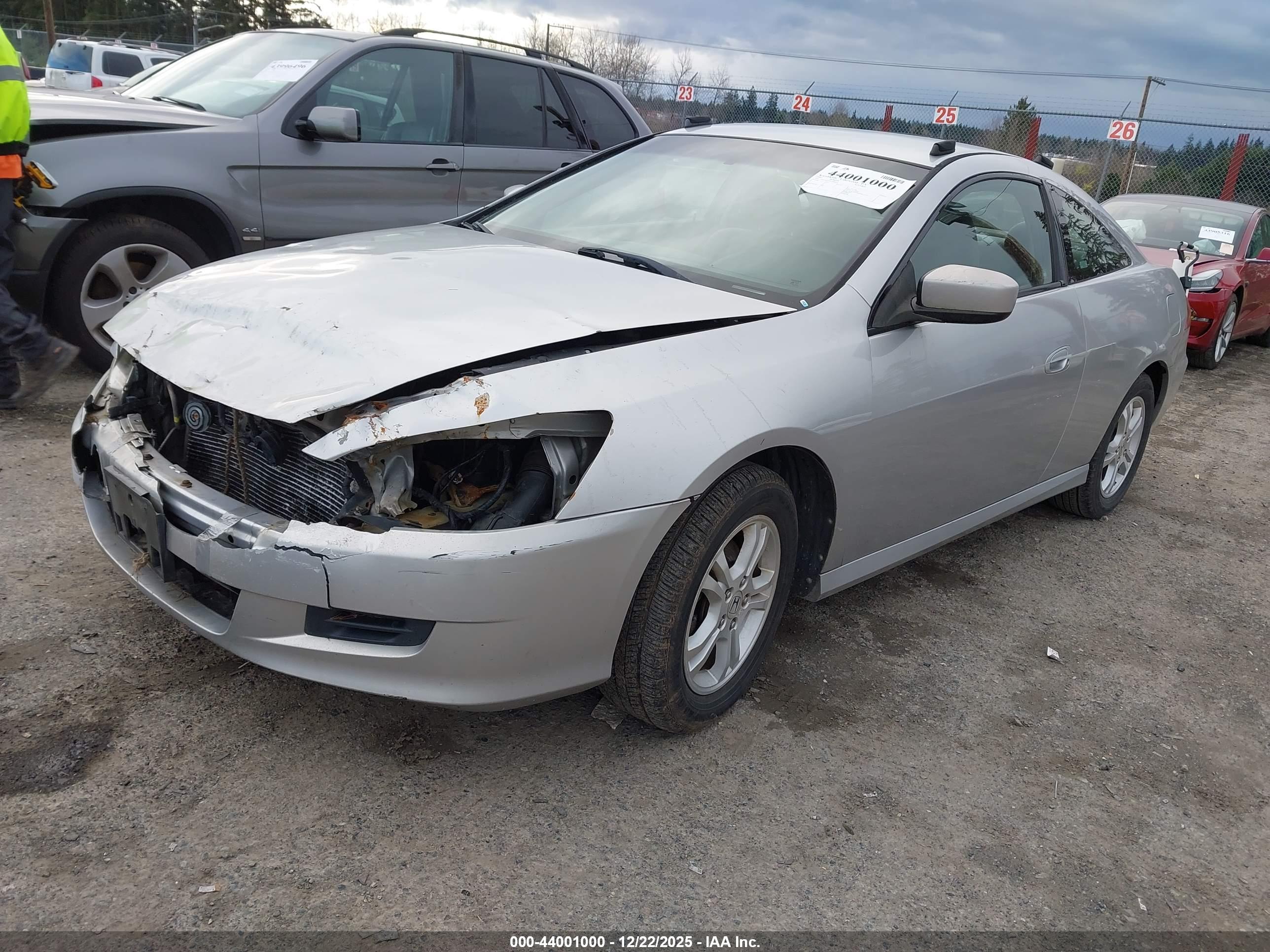 HONDA ACCORD image 2