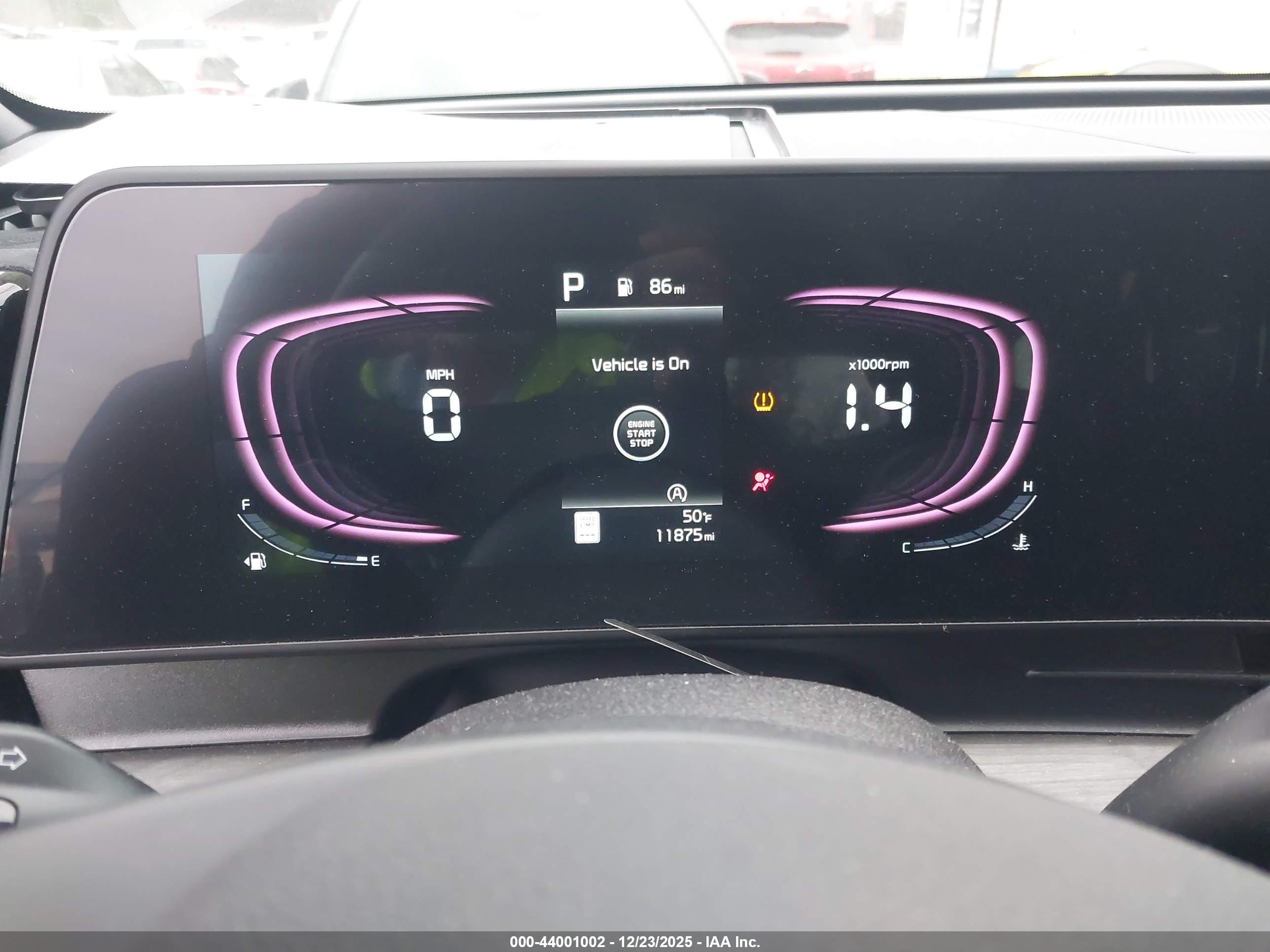KIA SPORTAGE image 7