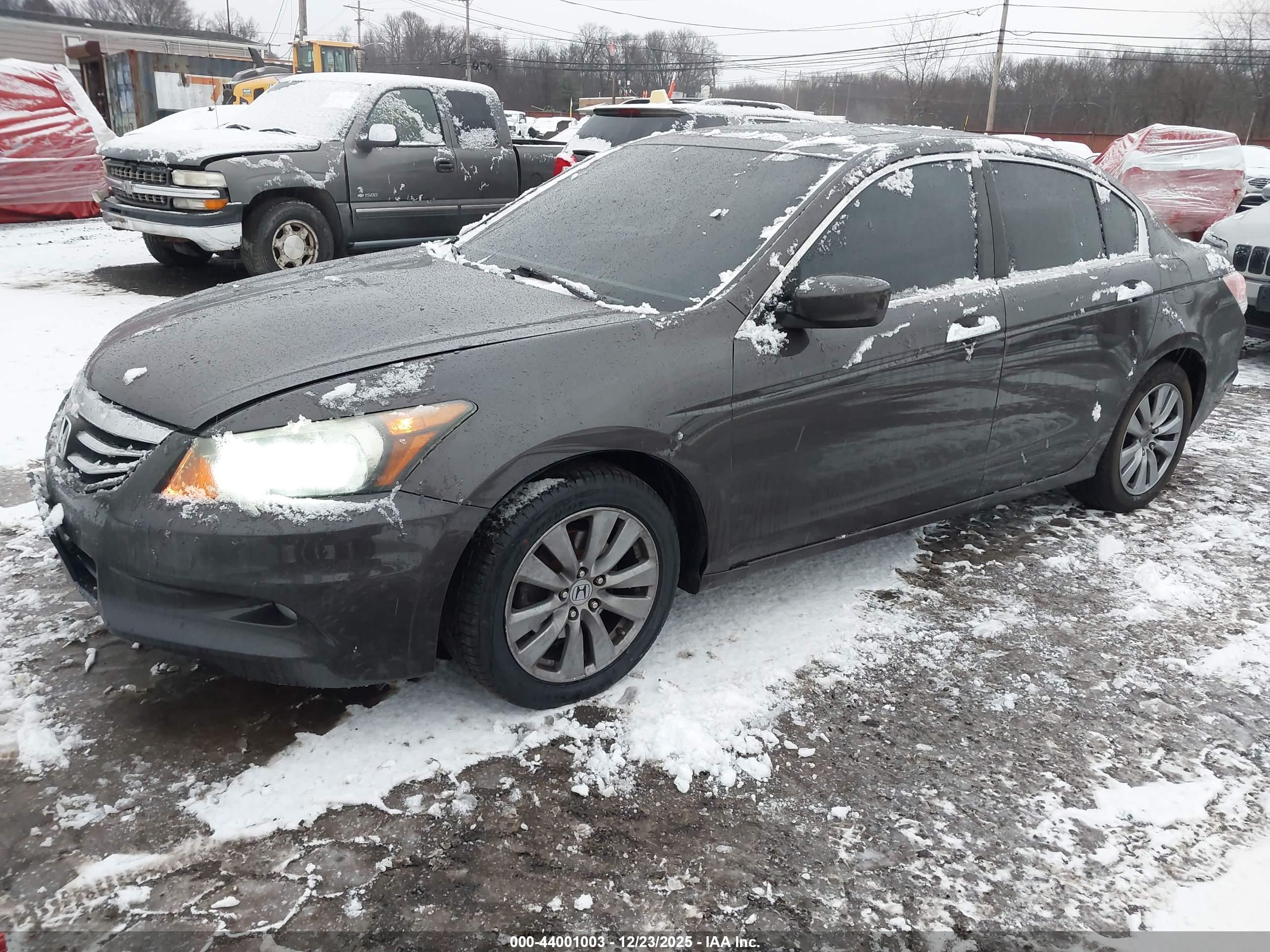 HONDA ACCORD image 2