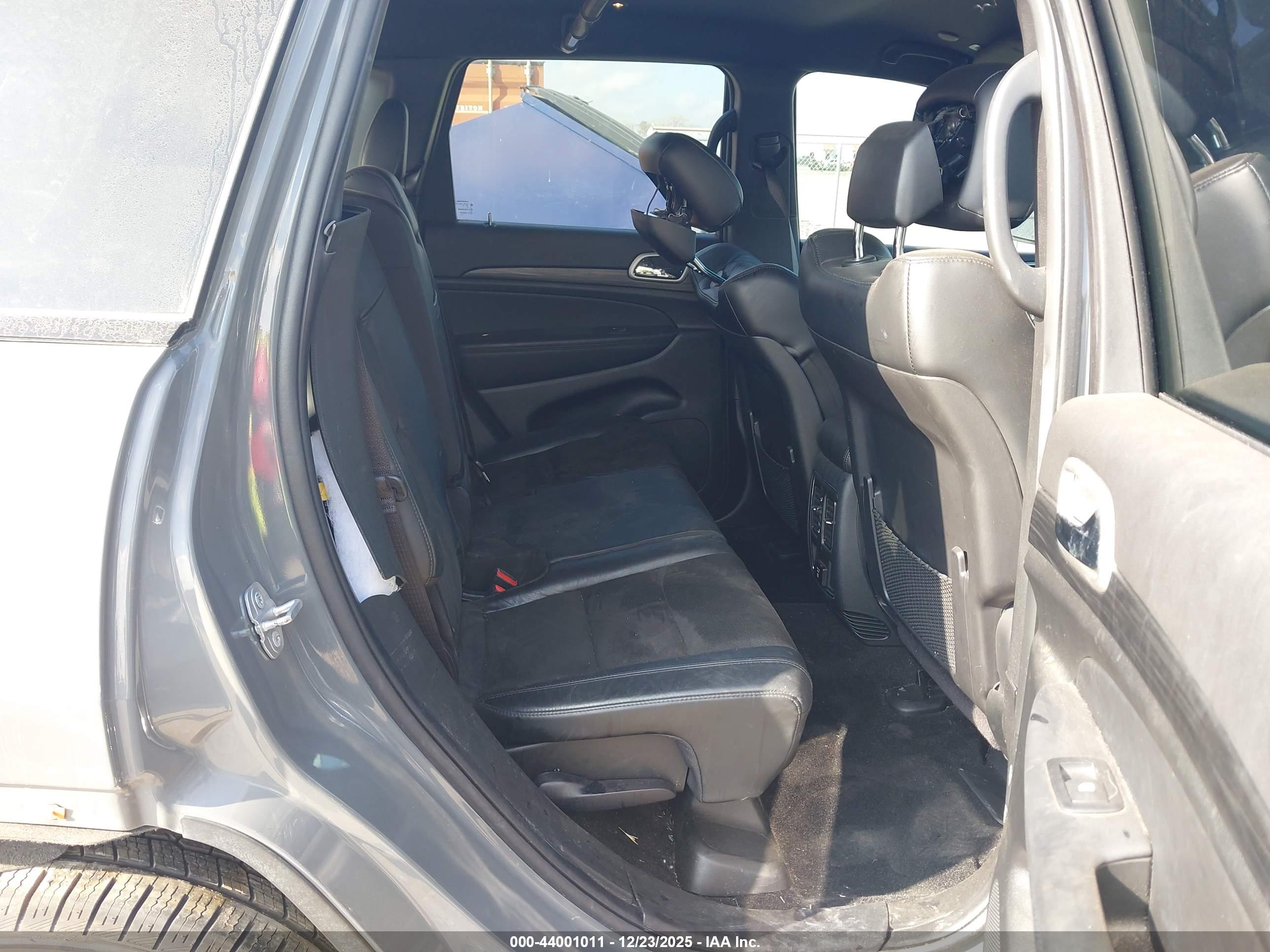 JEEP GRAND image 8