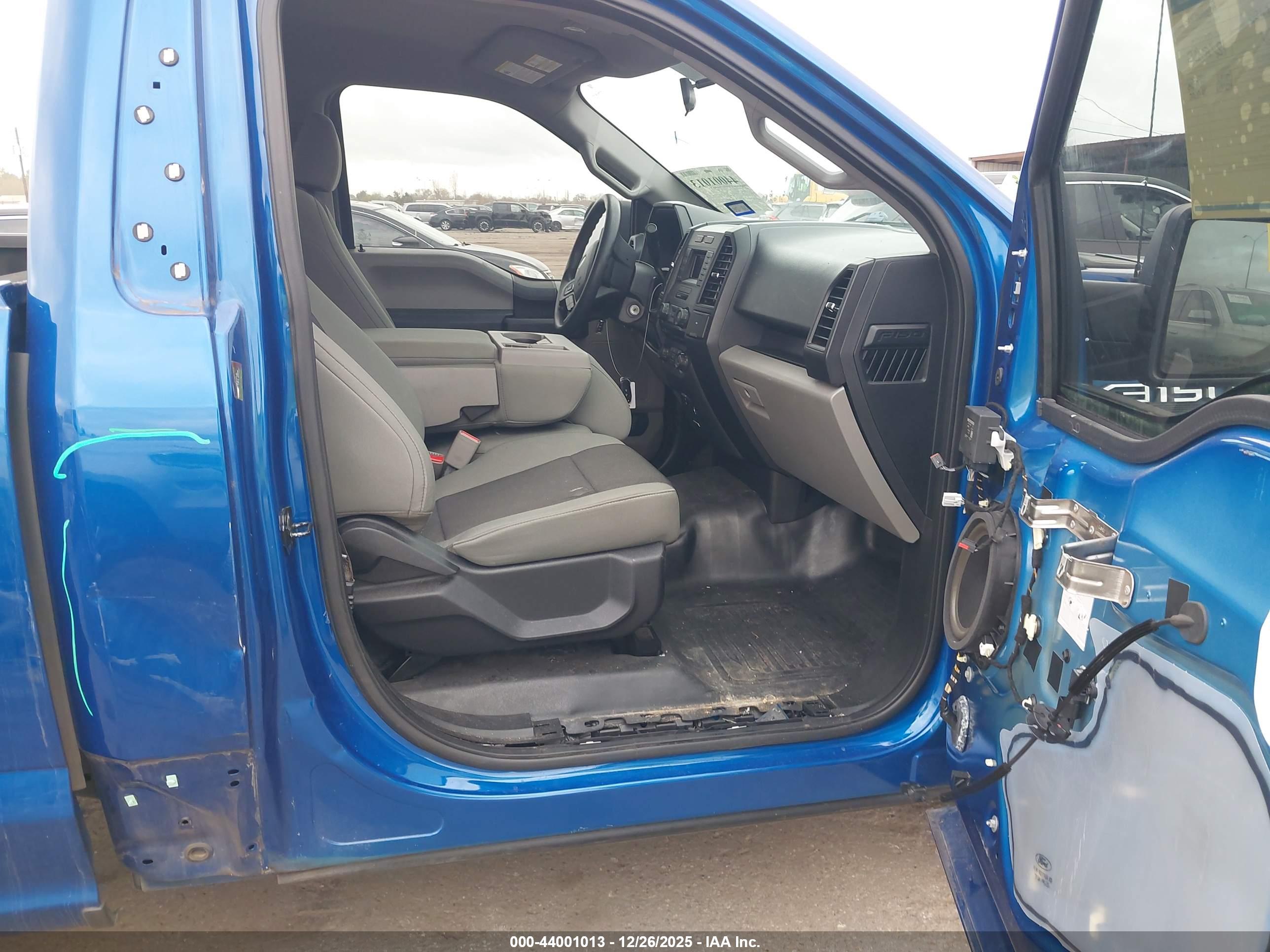 FORD F-150 image 5