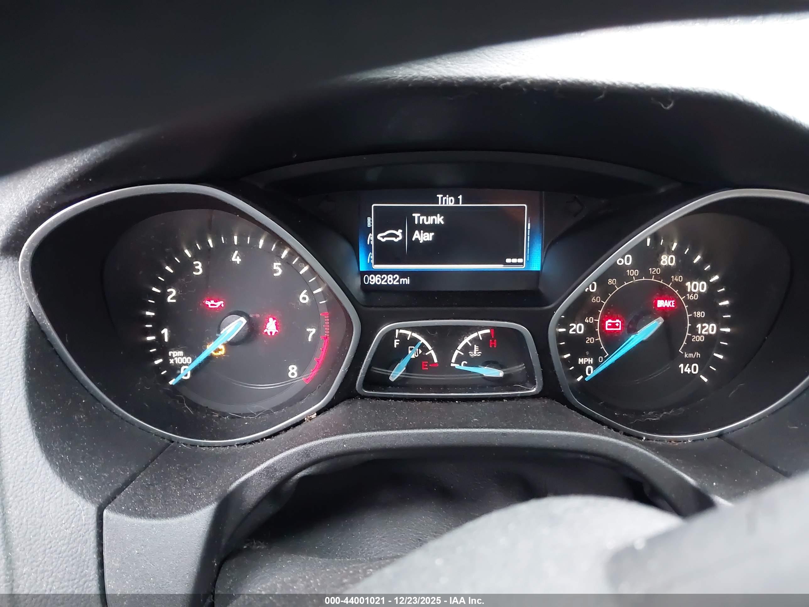 FORD FOCUS image 7