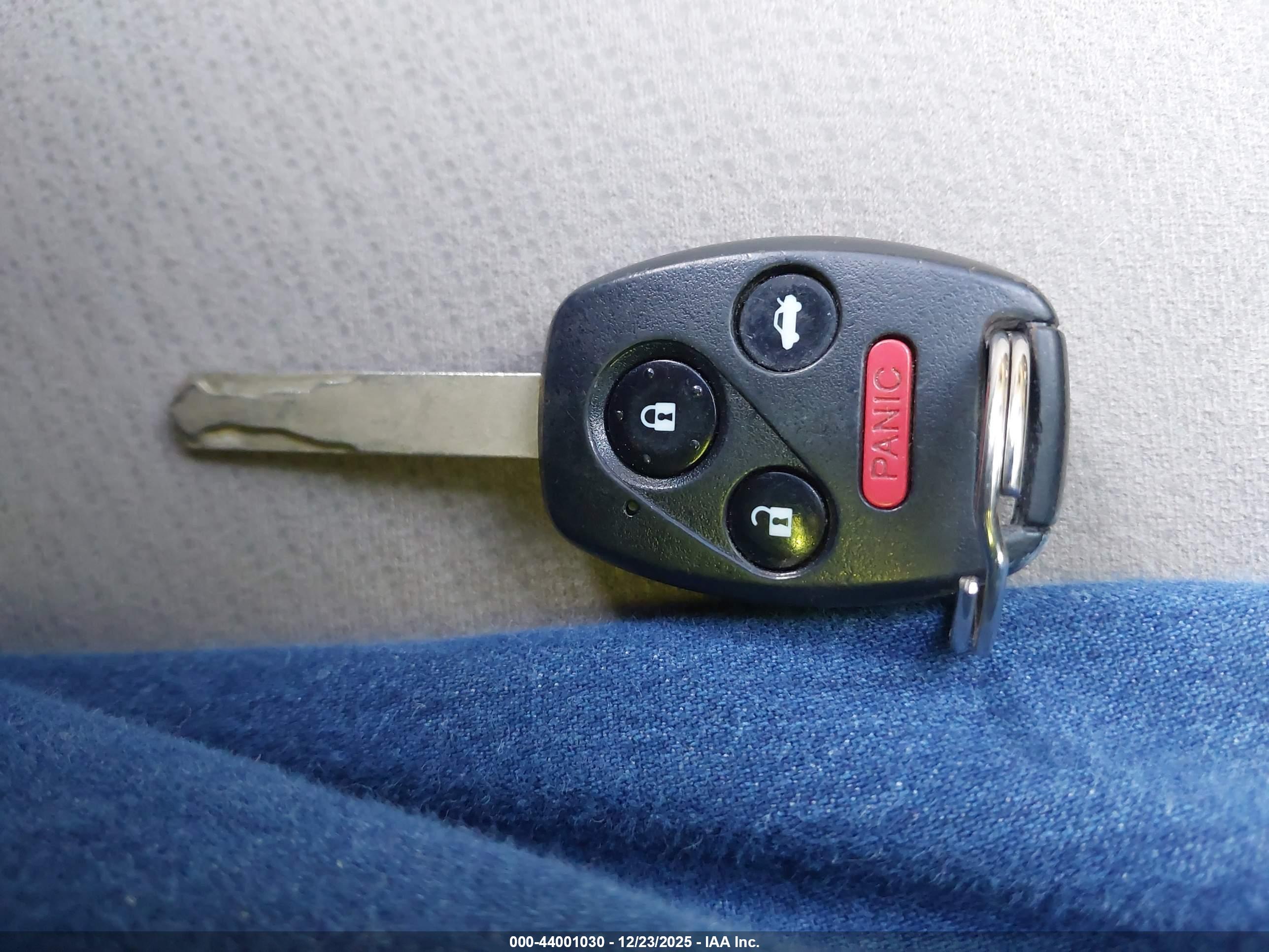 HONDA CIVIC image 11