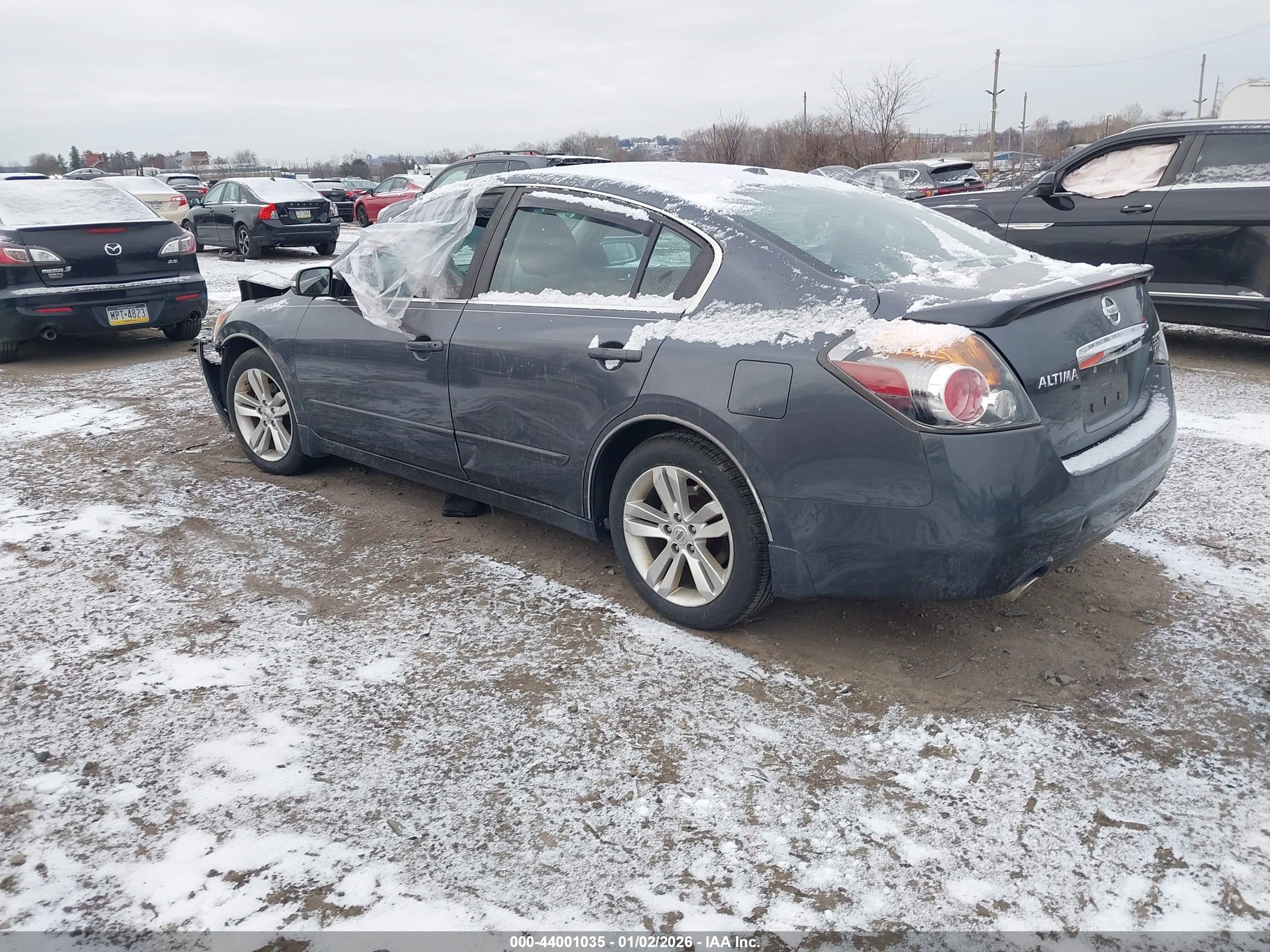 NISSAN ALTIMA image 3