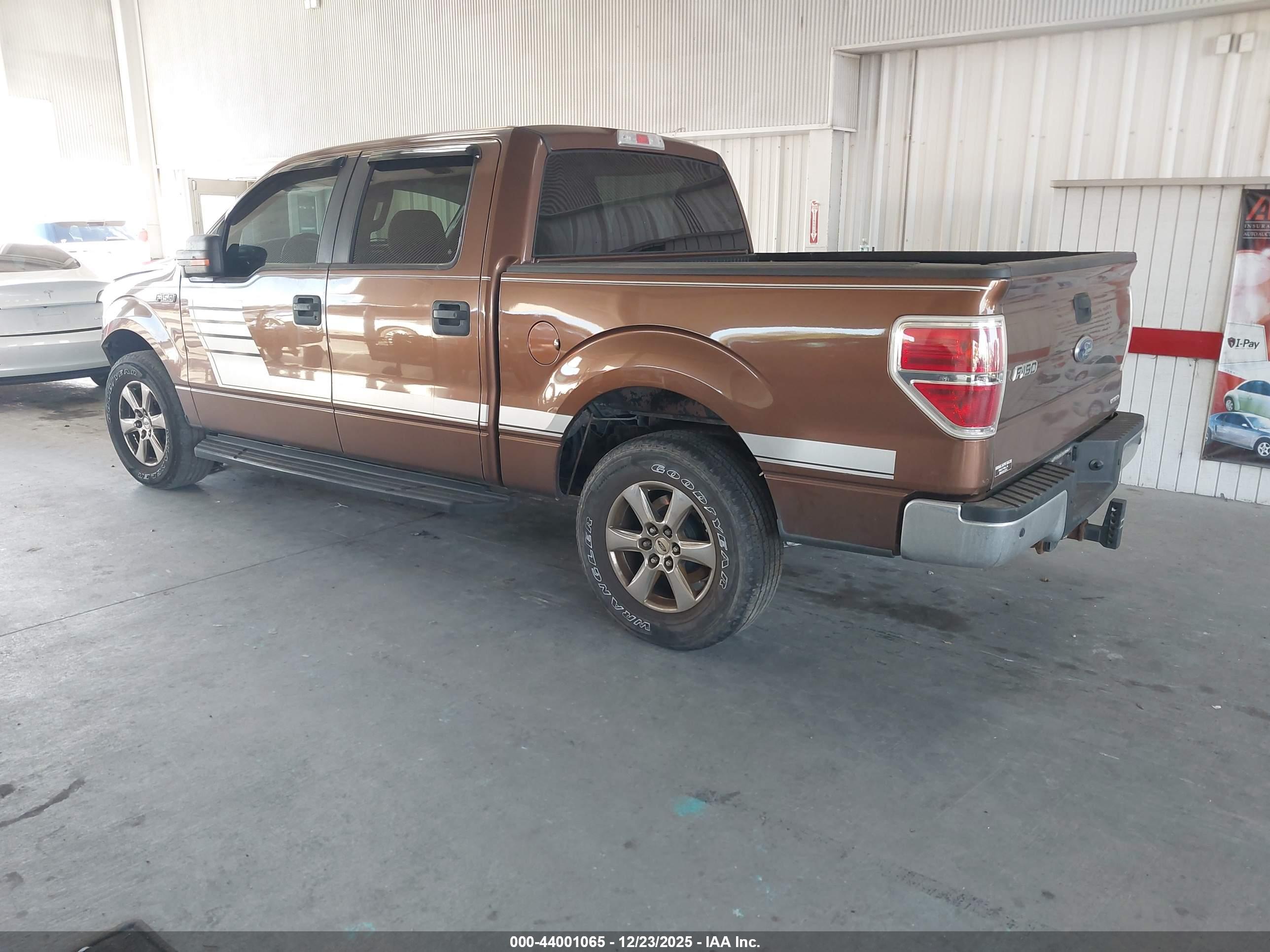 FORD F150 image 3