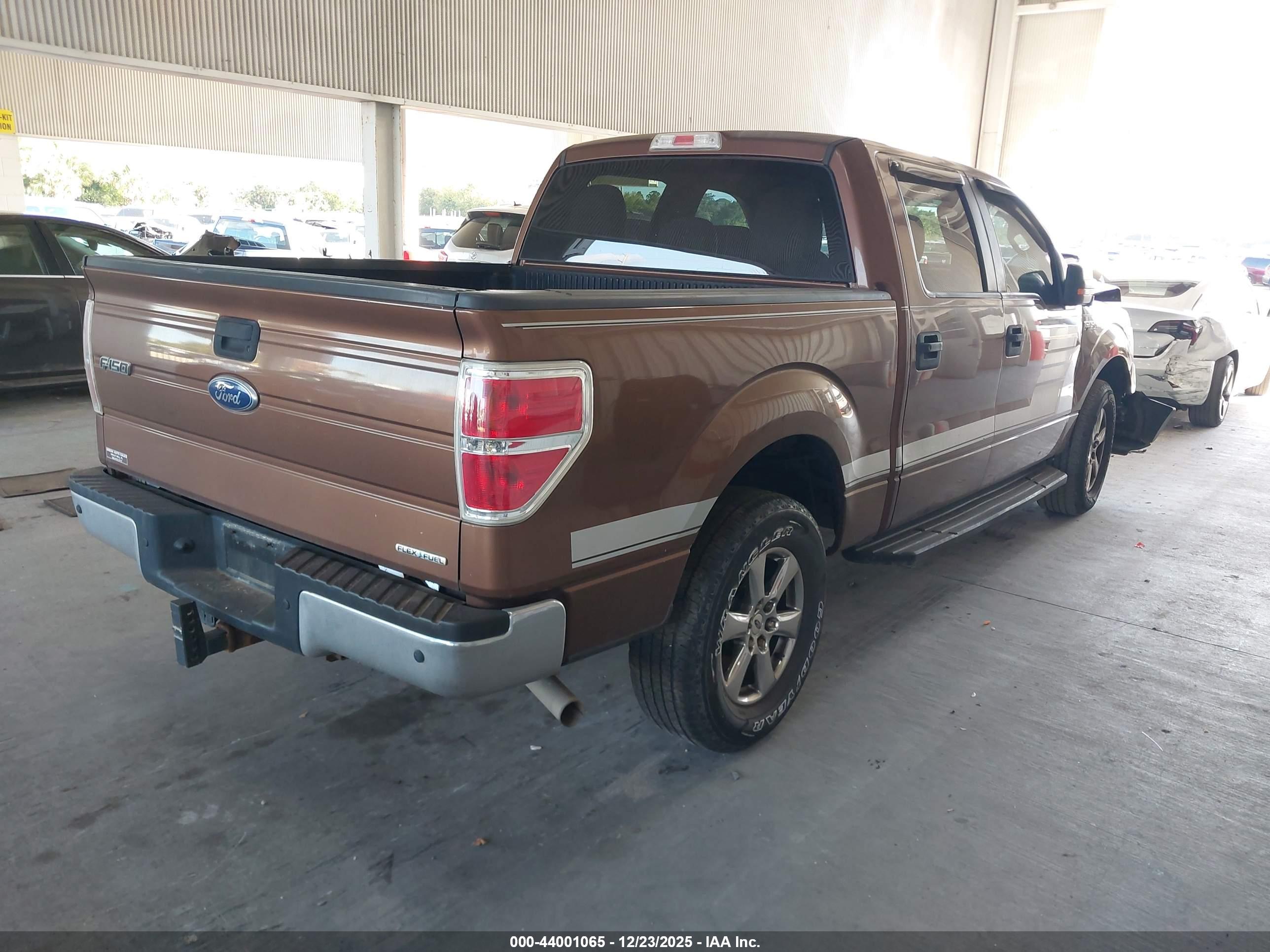 FORD F150 image 4
