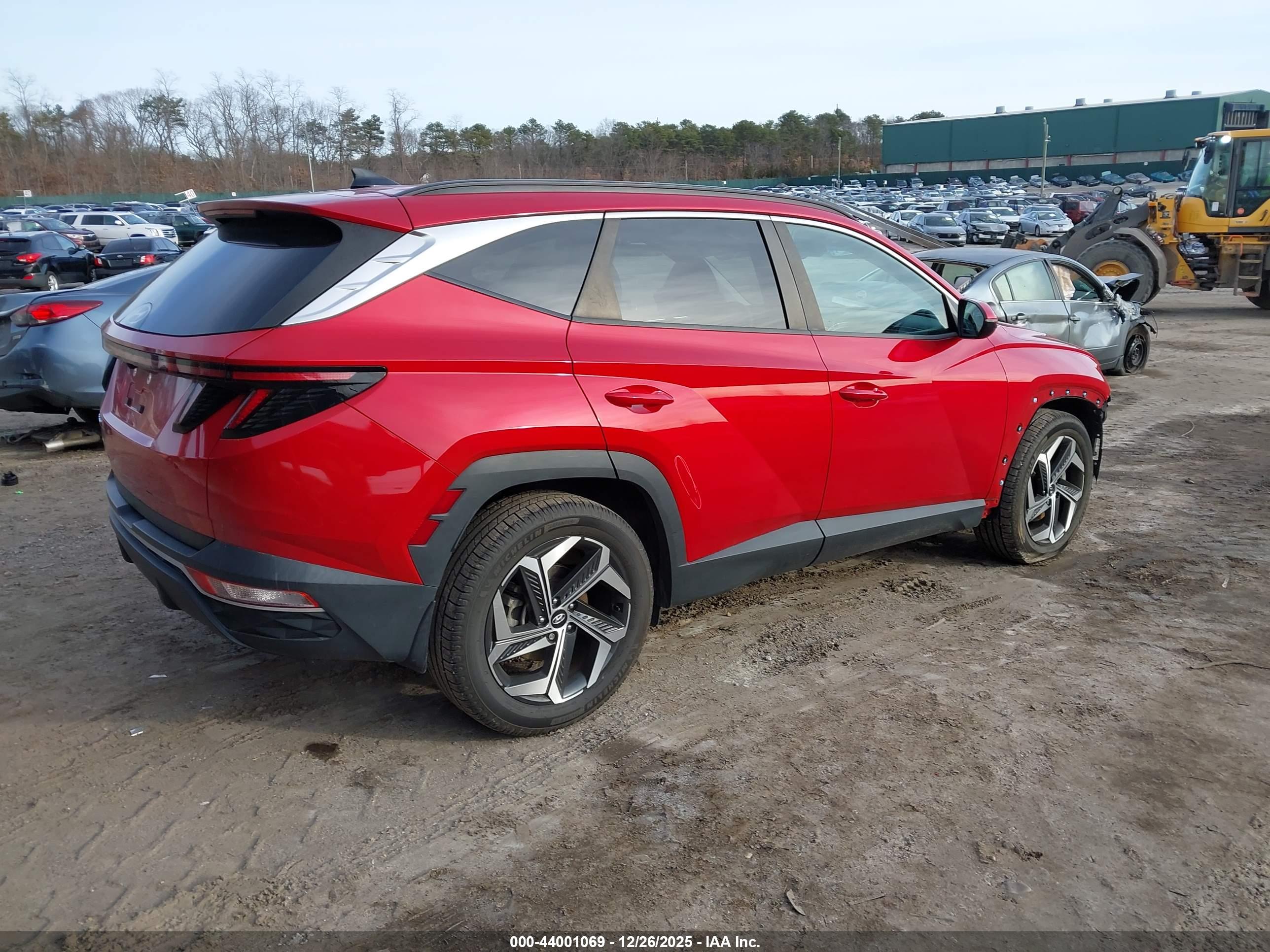 HYUNDAI TUCSON image 4