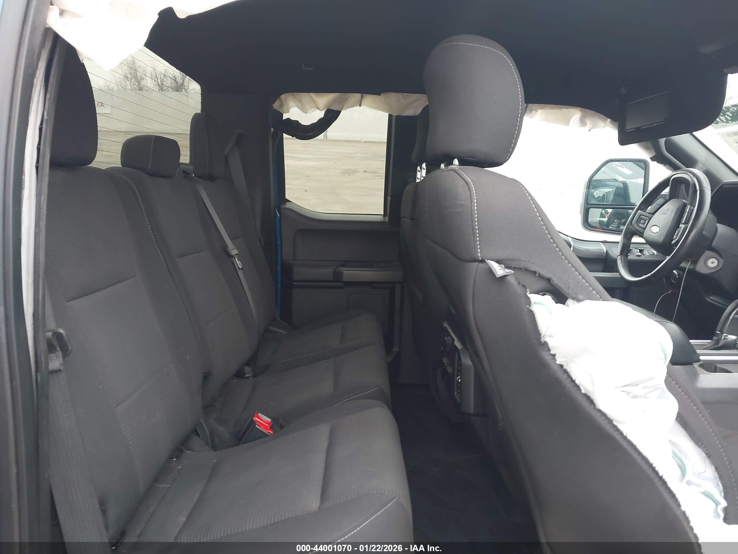 FORD F-150 image 8