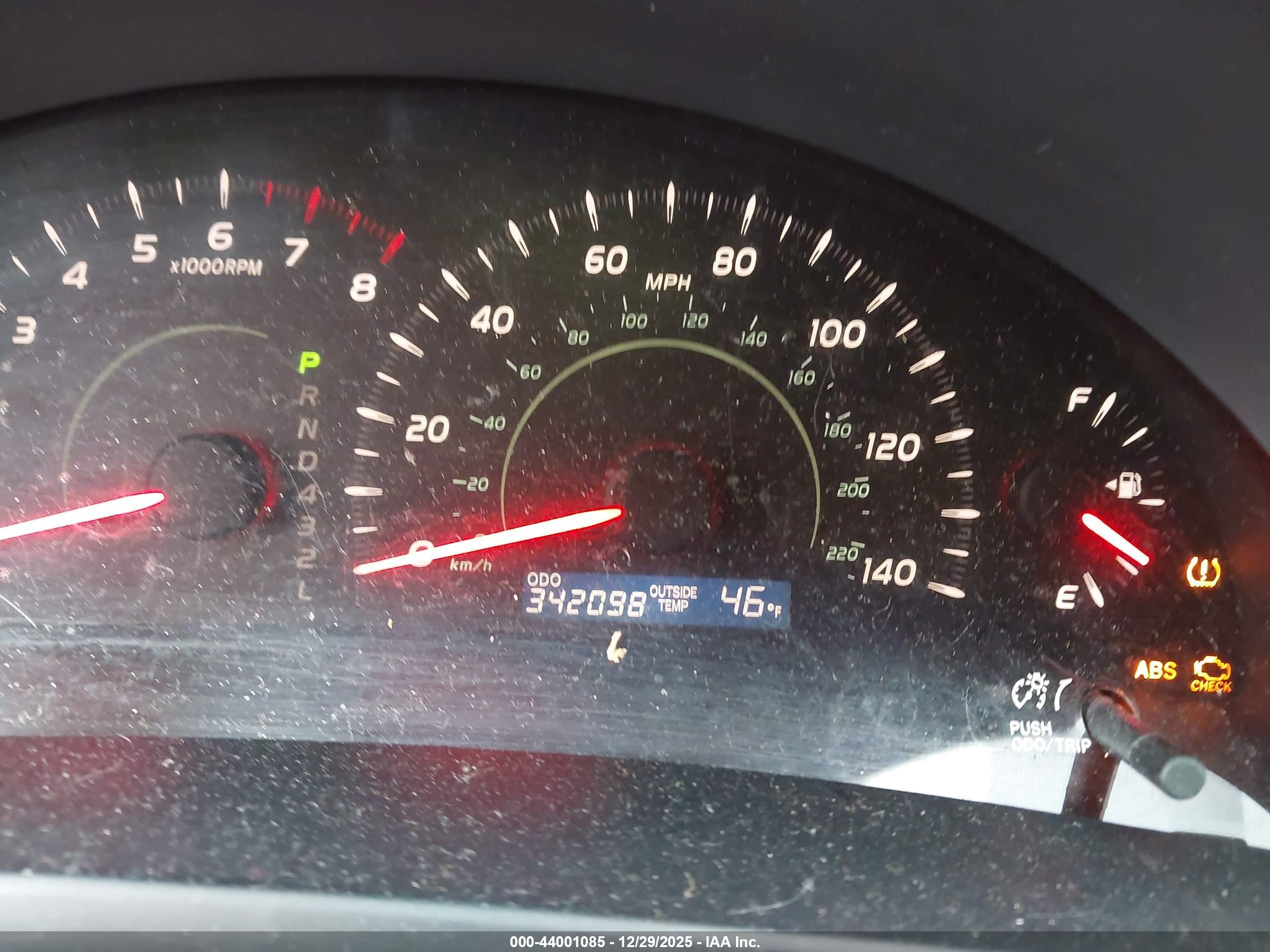 TOYOTA CAMRY image 7