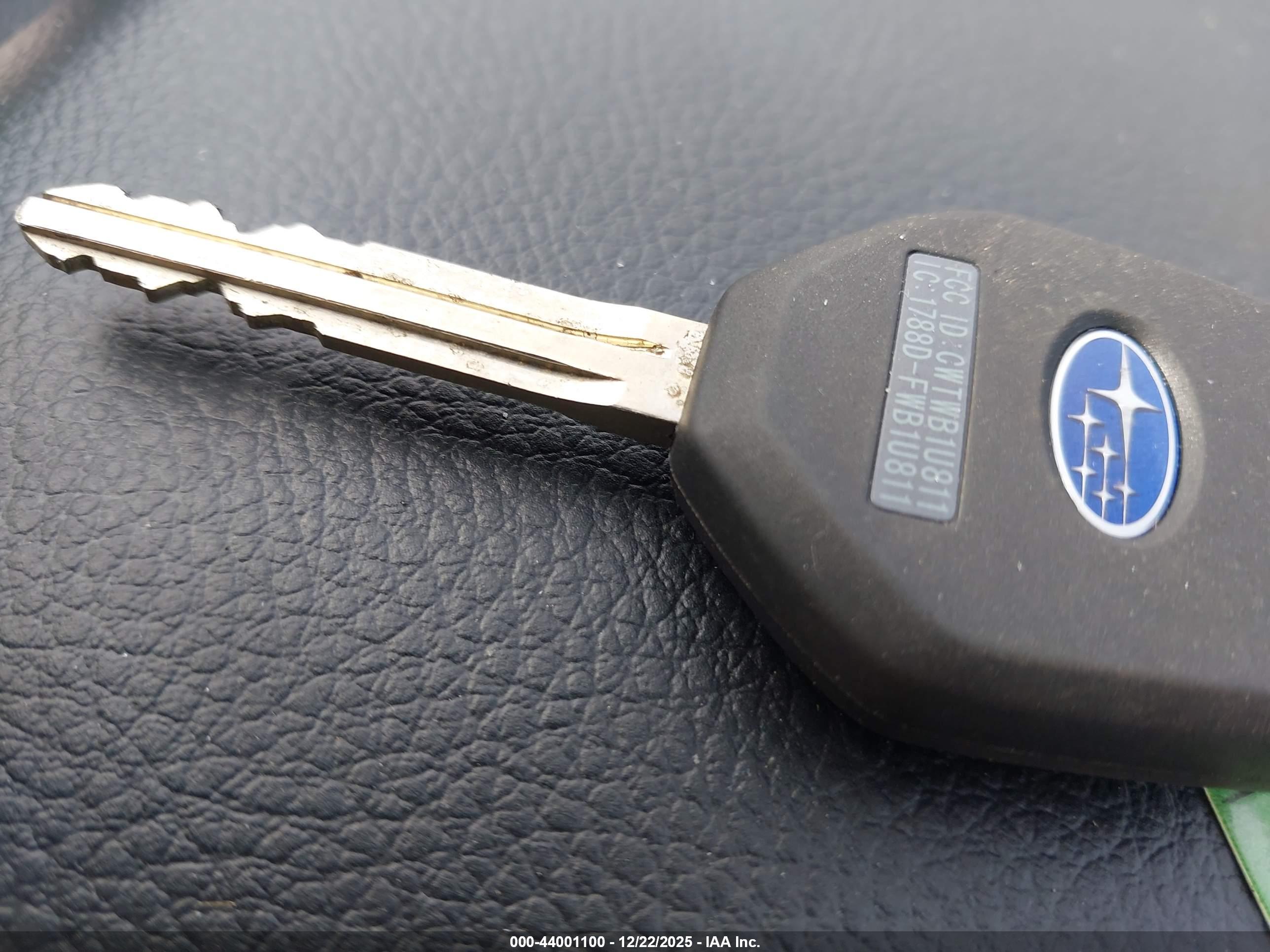SUBARU FORESTER image 11