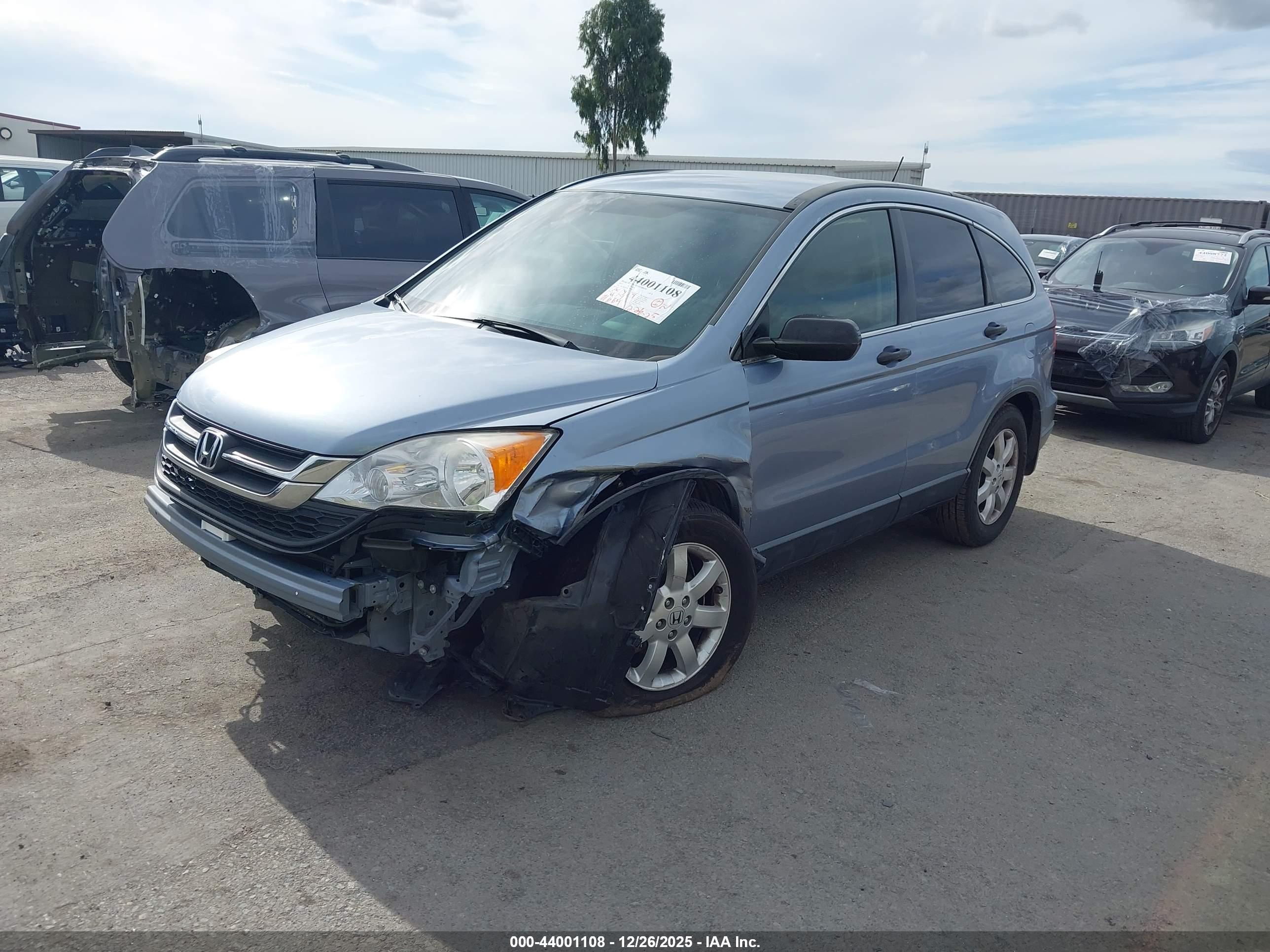 HONDA CR-V image 2