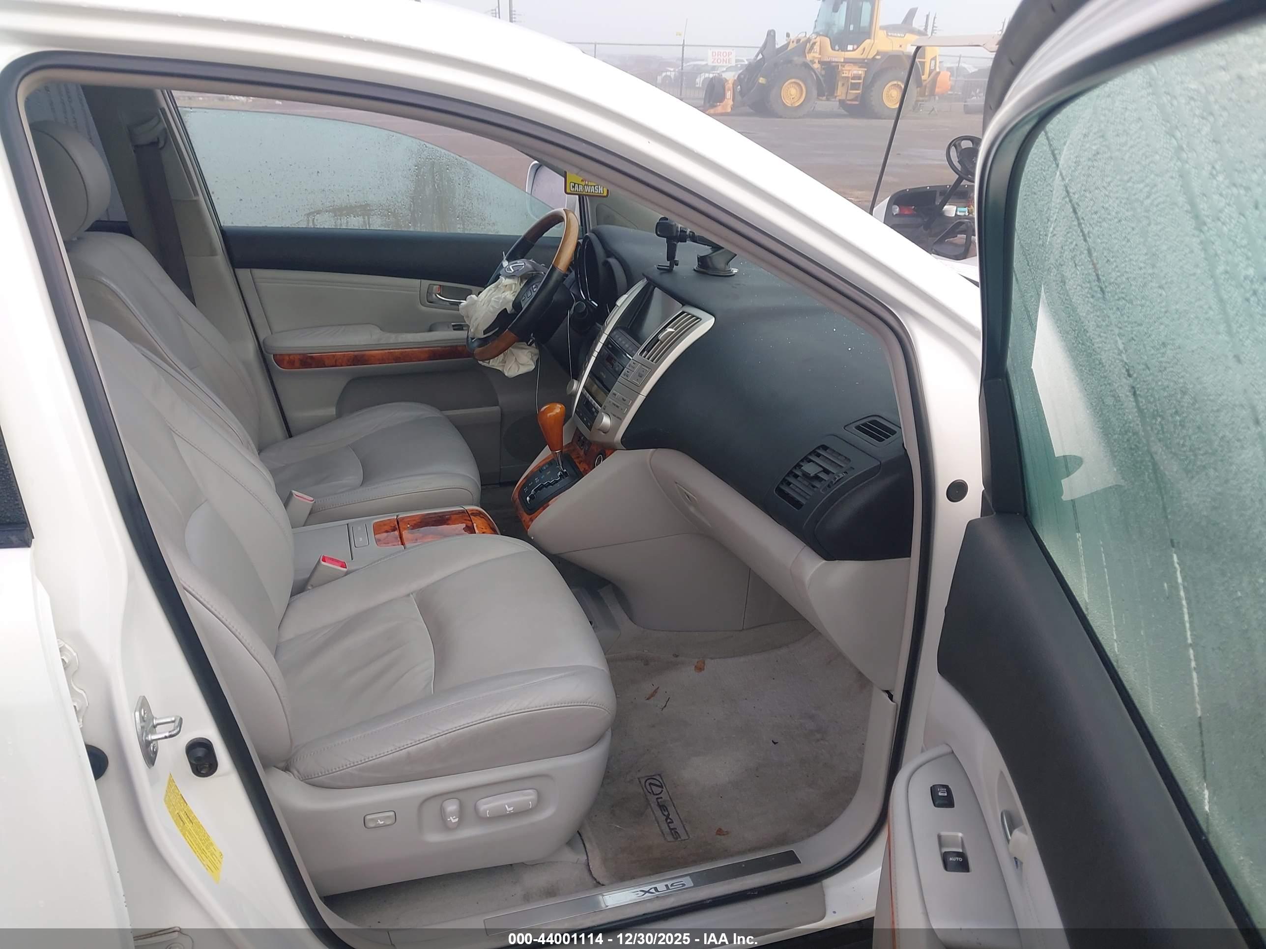LEXUS RX image 5