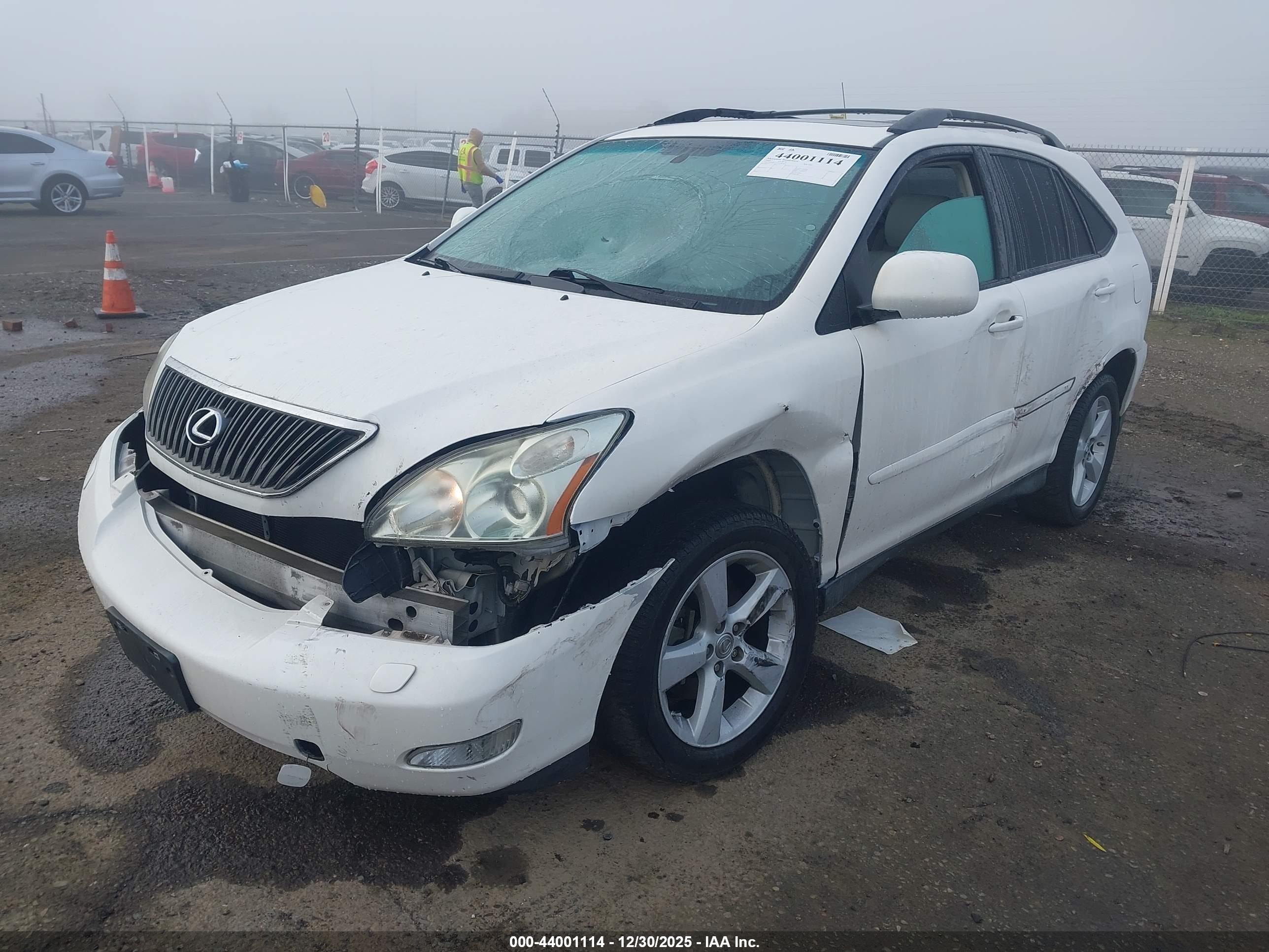 LEXUS RX image 6