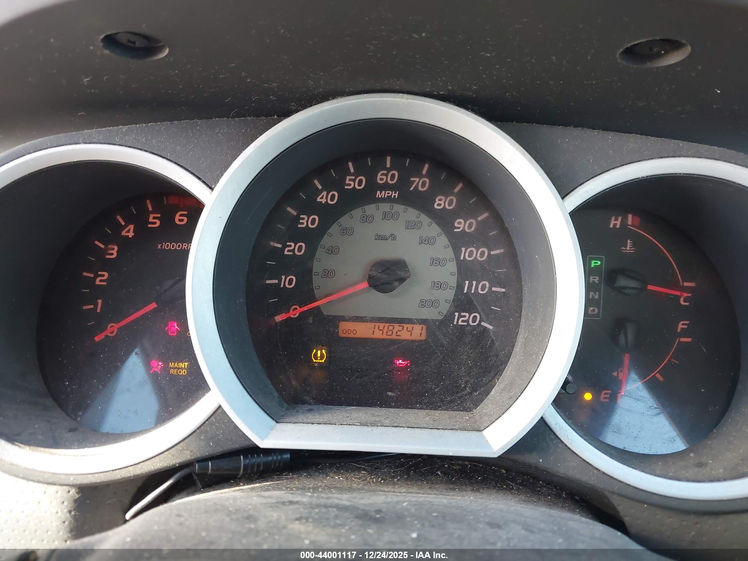 TOYOTA TACOMA image 7