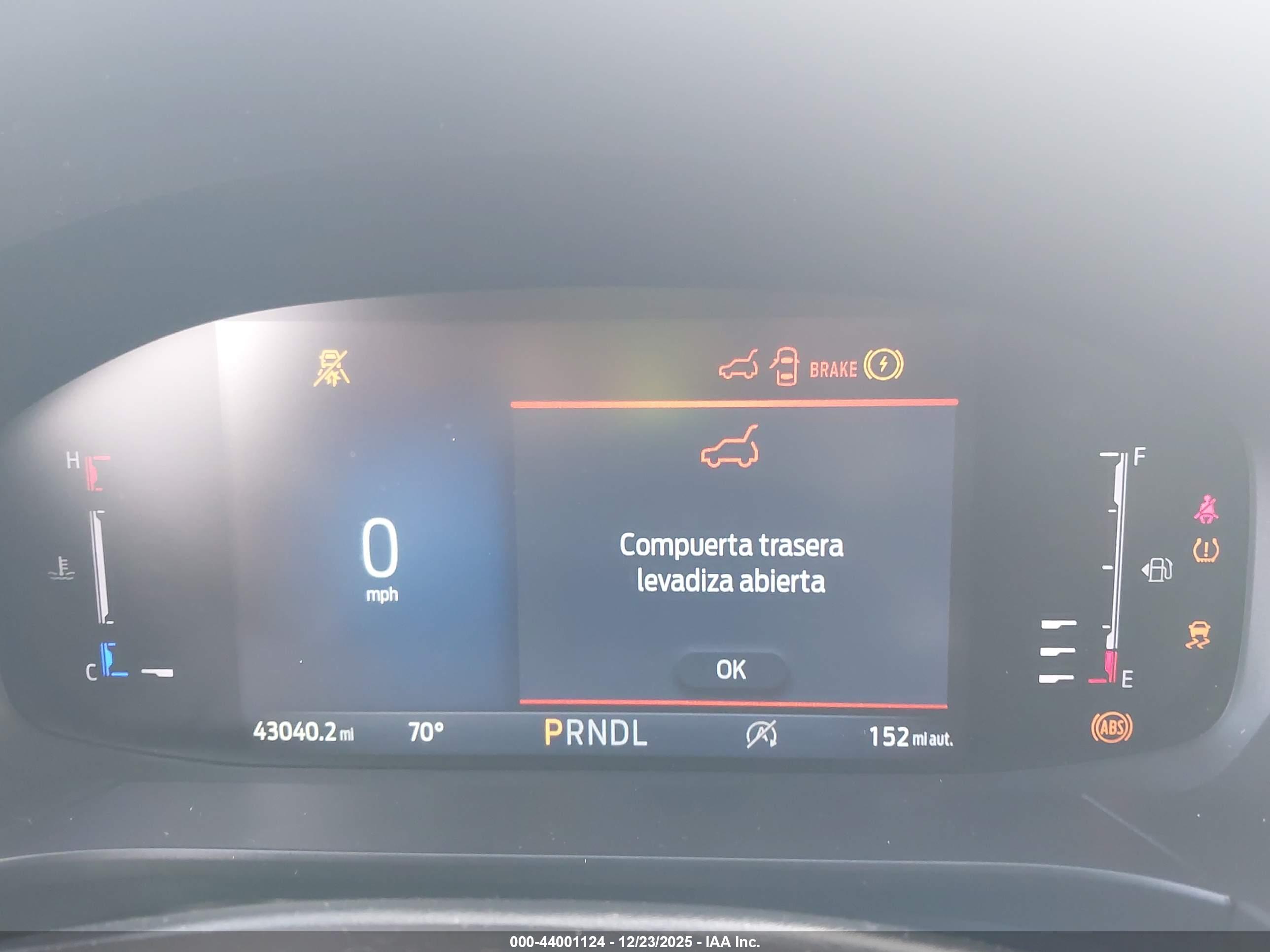 FORD ESCAPE image 7