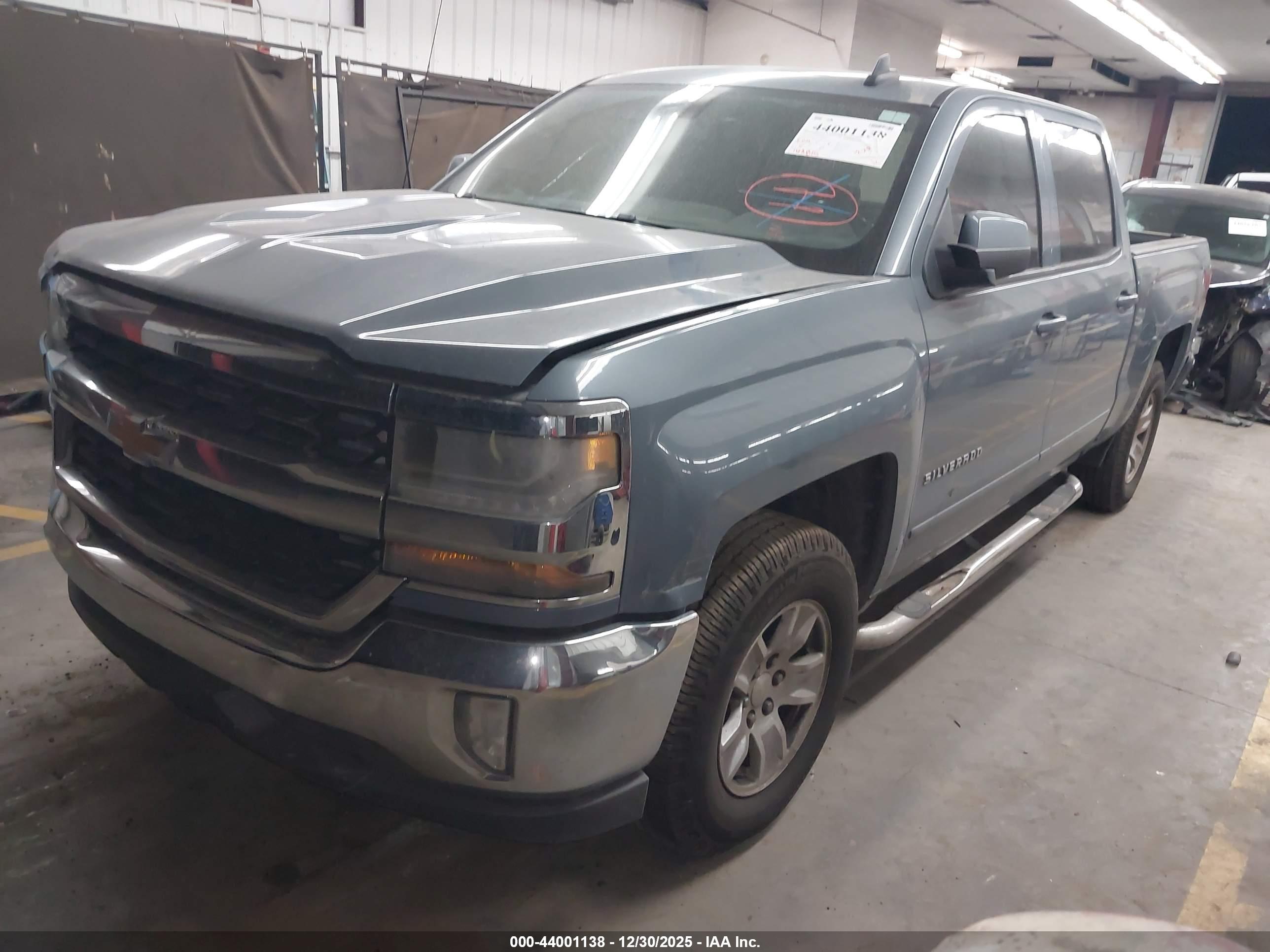 CHEVROLET SILVERADO image 2