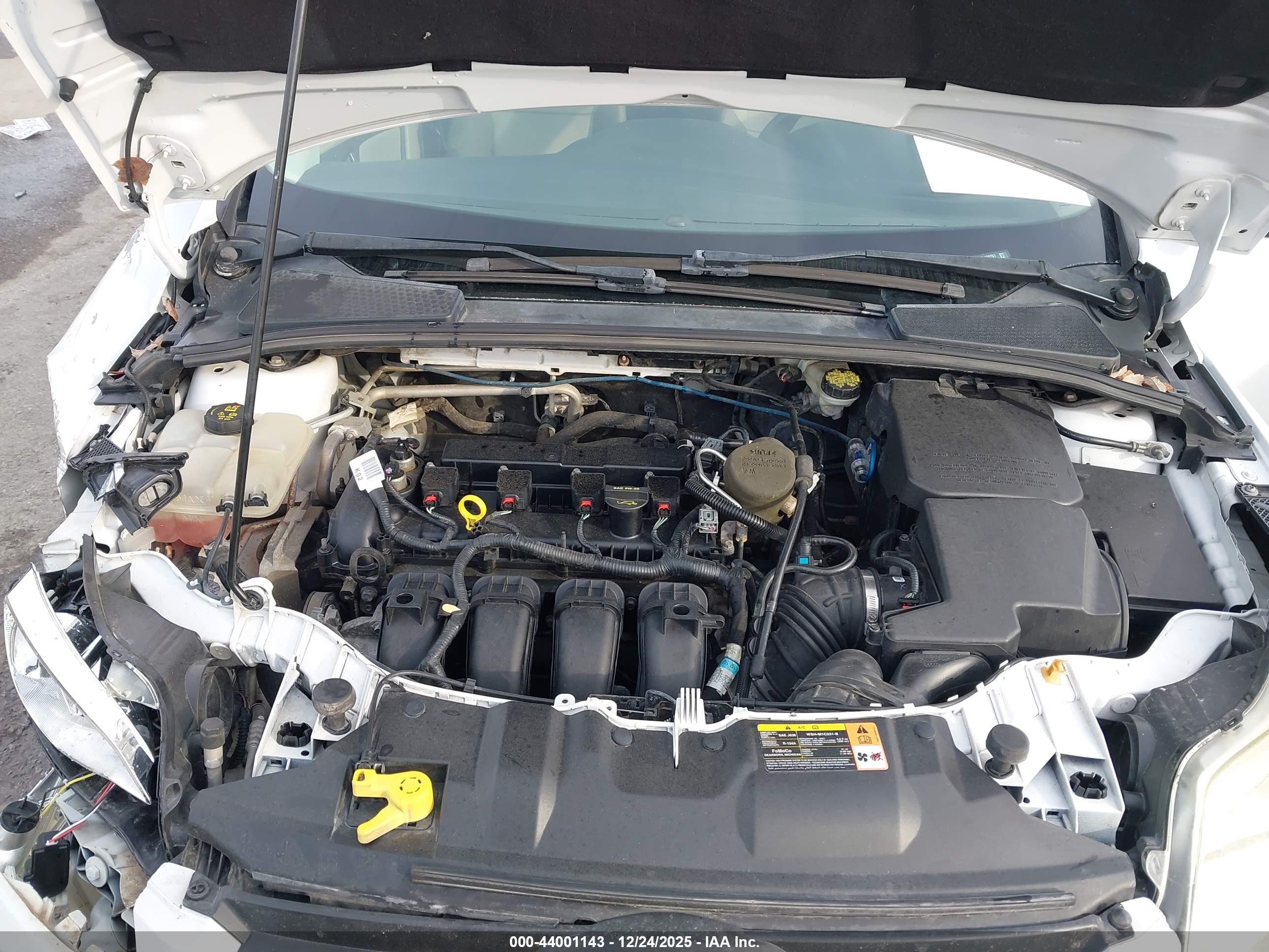 FORD FOCUS image 10