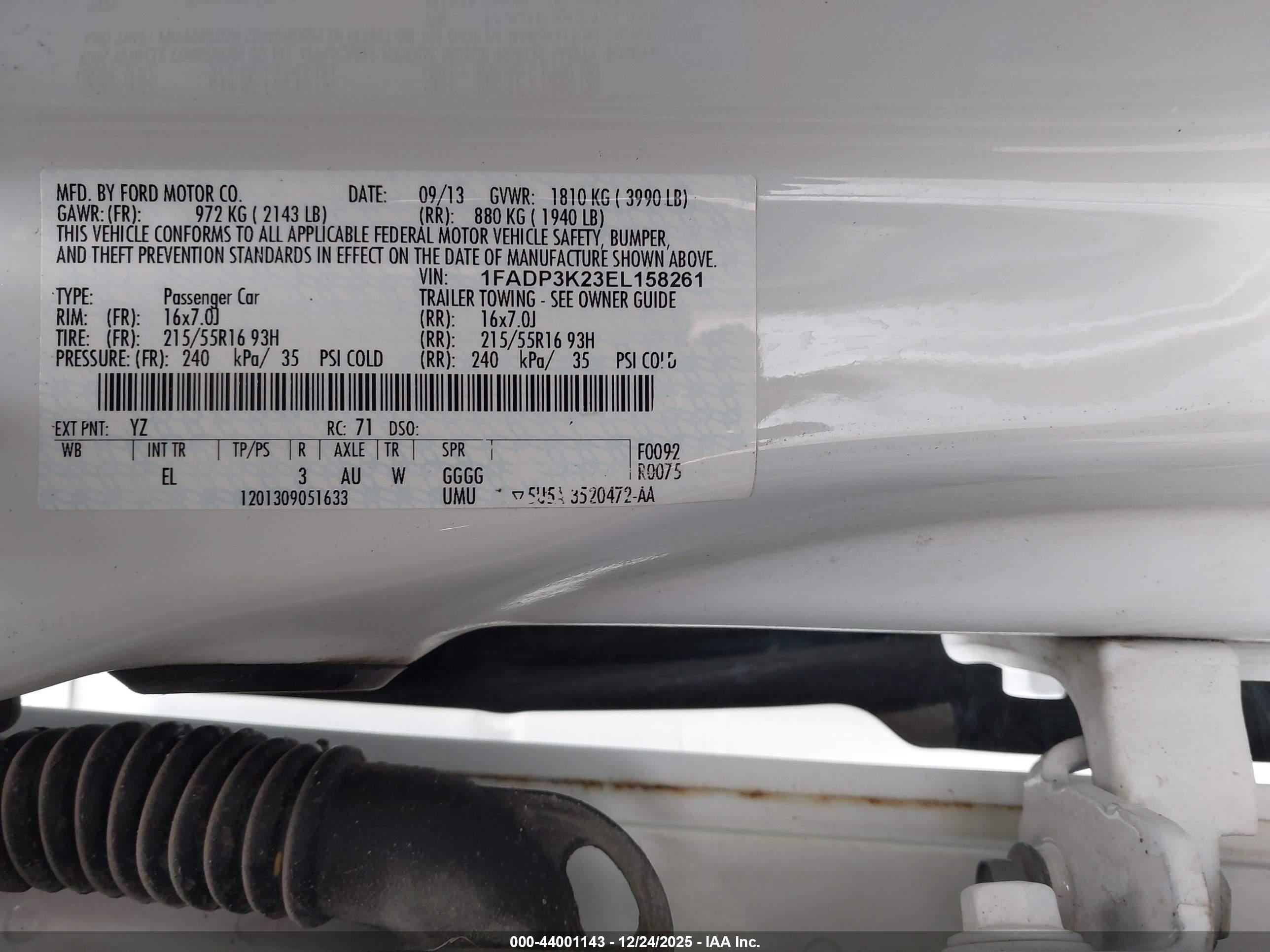 FORD FOCUS image 9