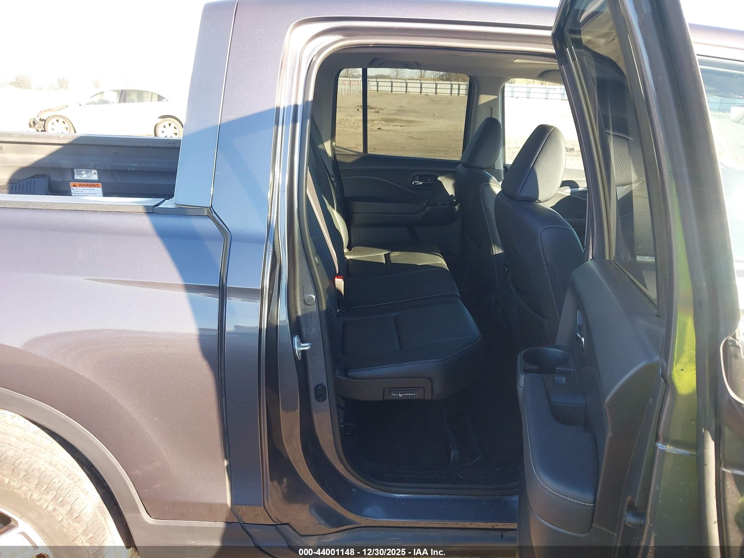 HONDA RIDGELINE image 8