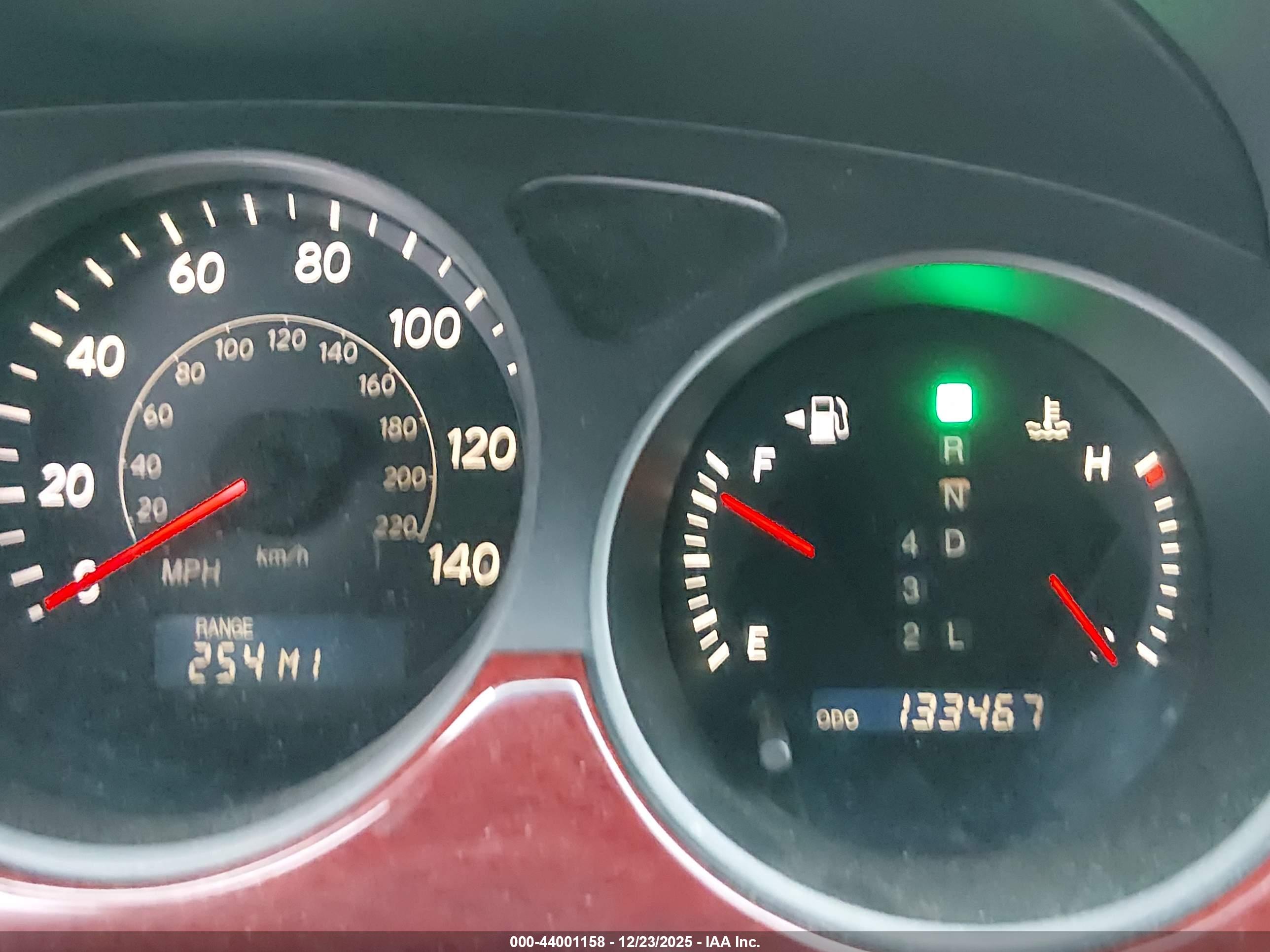 LEXUS ES image 7