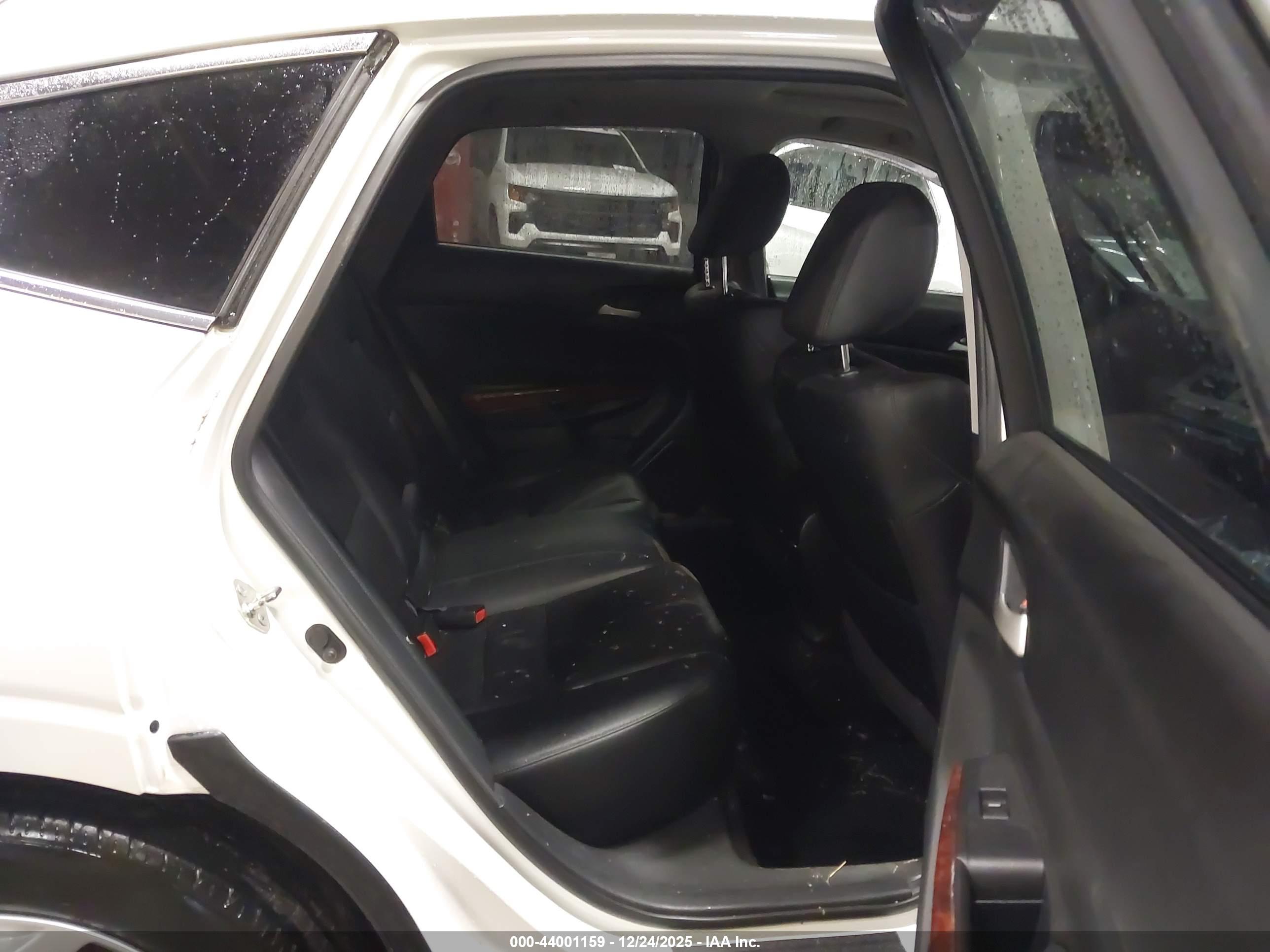HONDA CROSSTOUR image 8