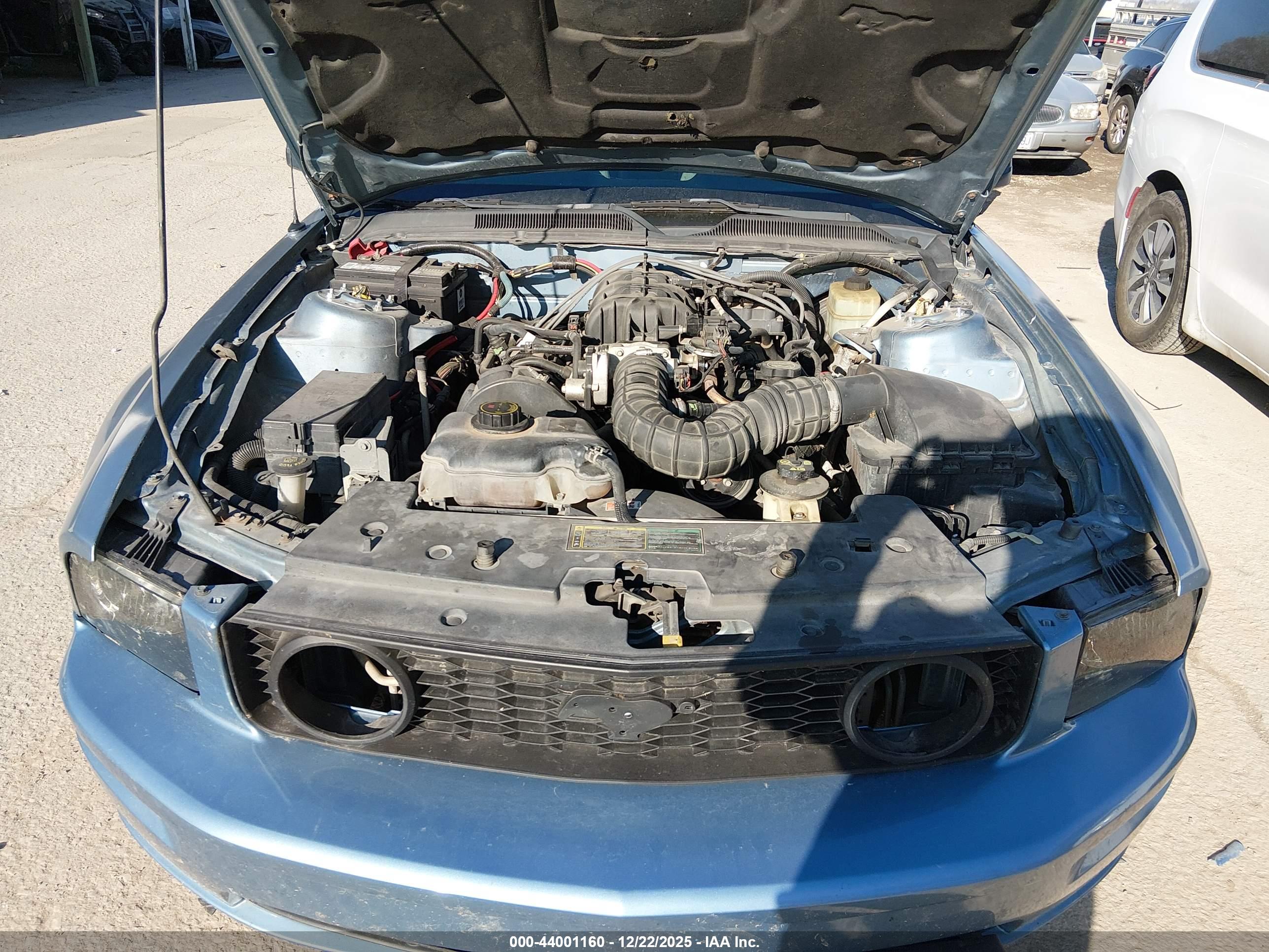FORD MUSTANG image 10