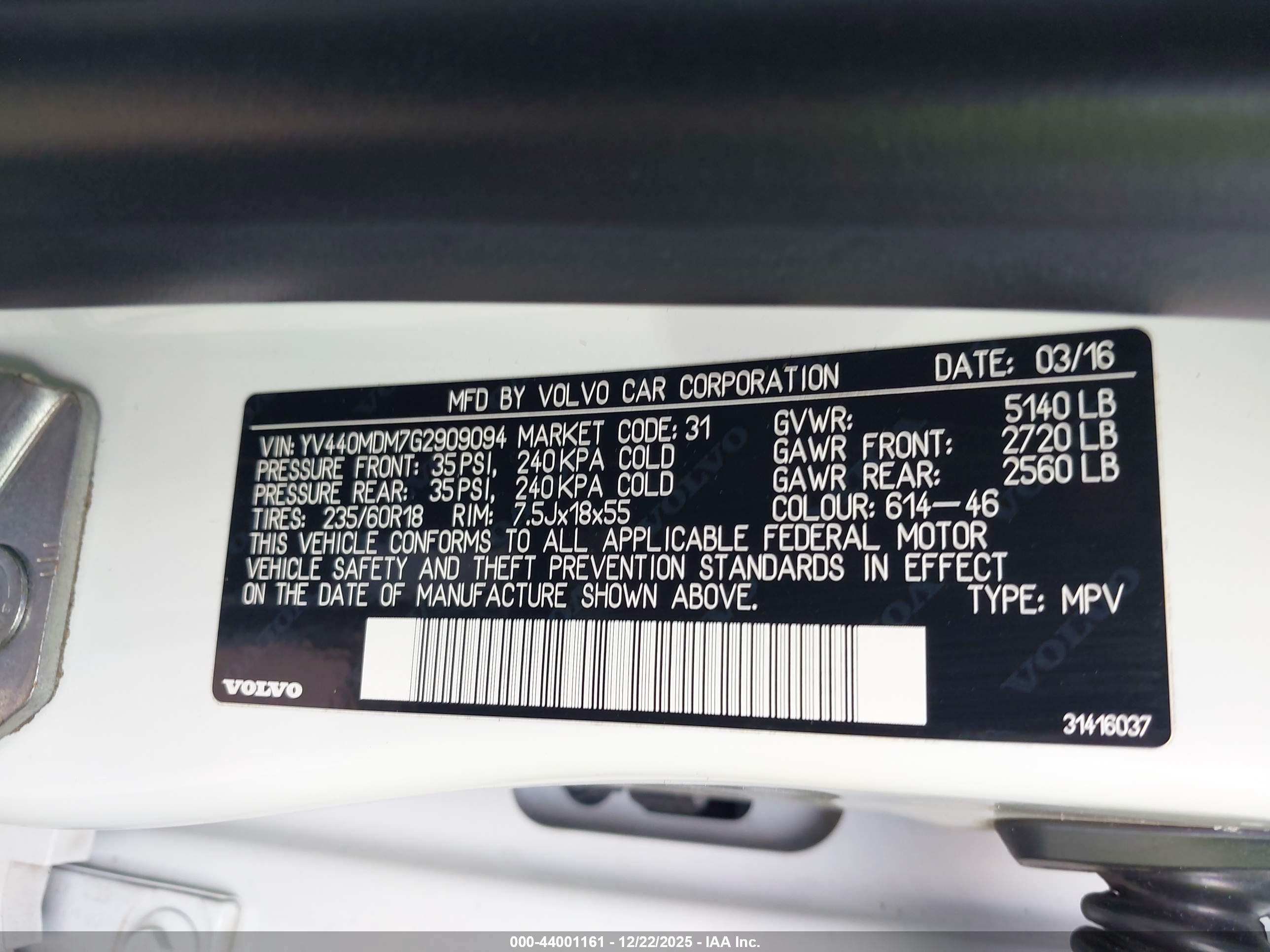 VOLVO XC60 image 9