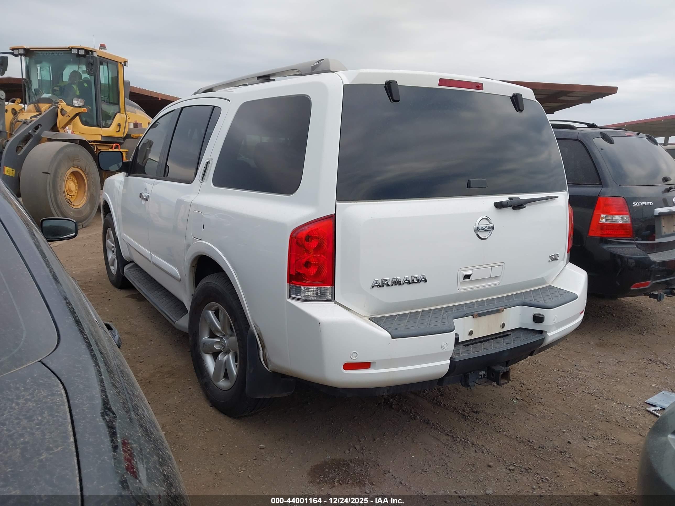 NISSAN ARMADA image 3