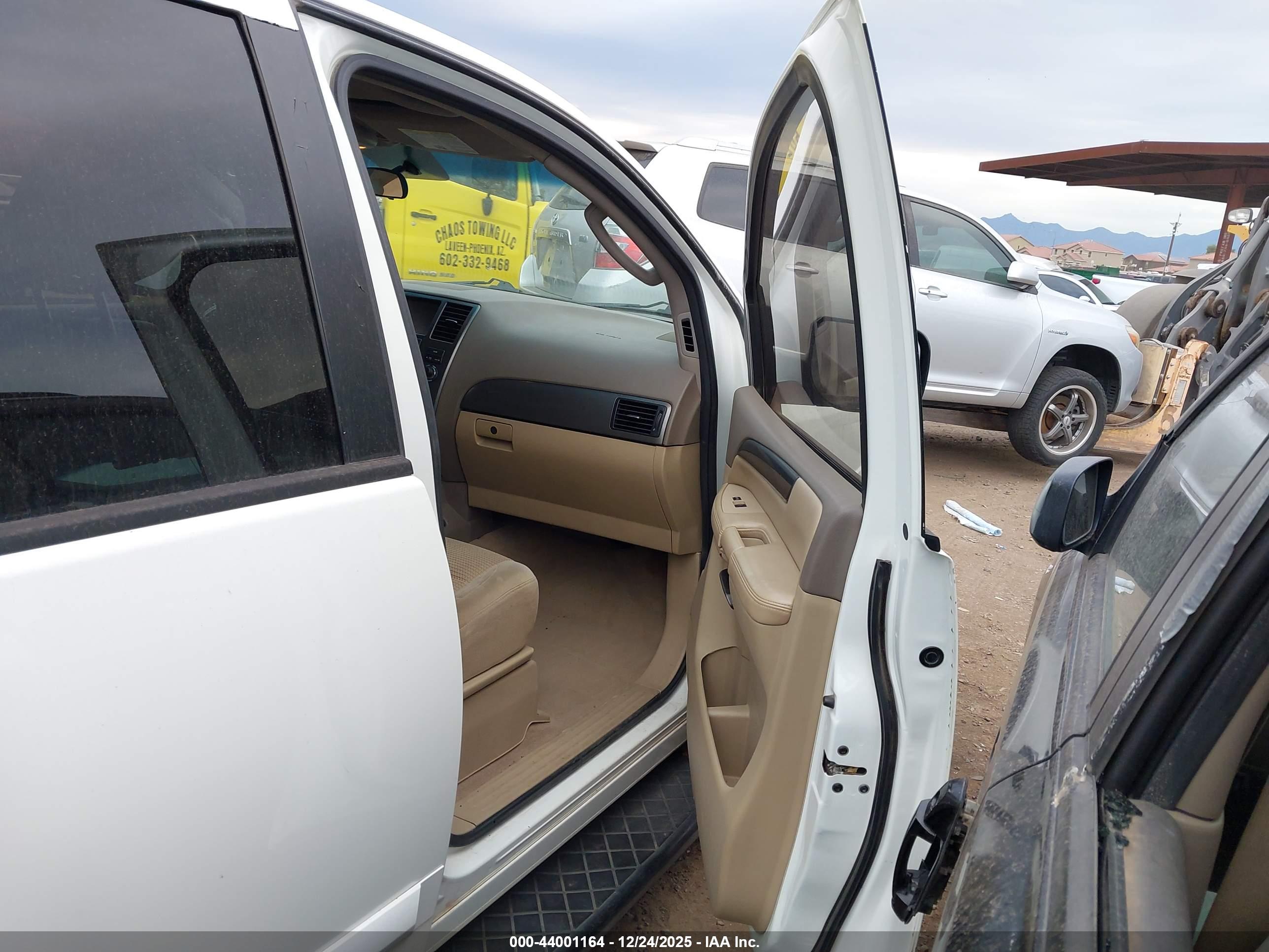 NISSAN ARMADA image 5