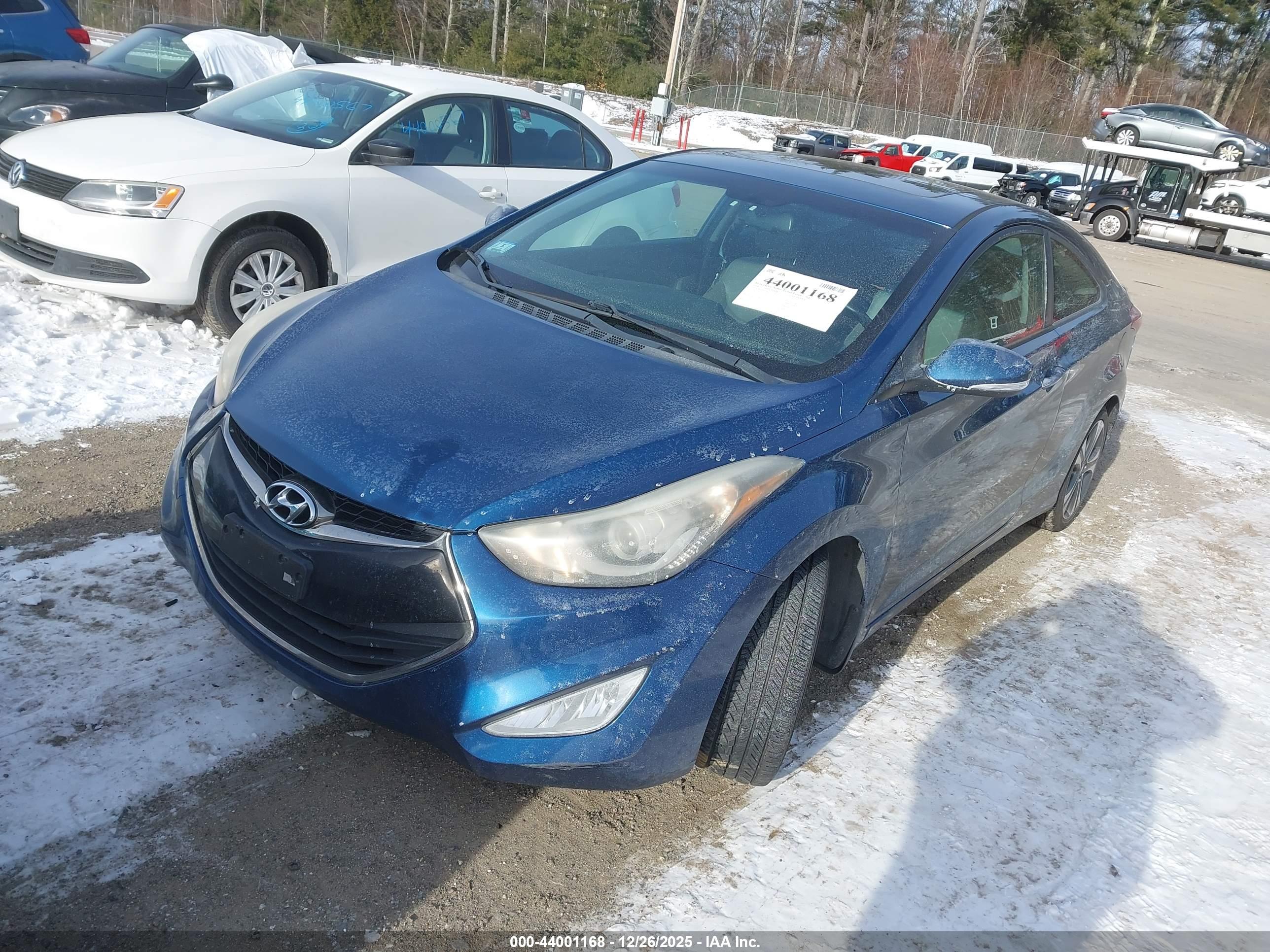 HYUNDAI ELANTRA image 2