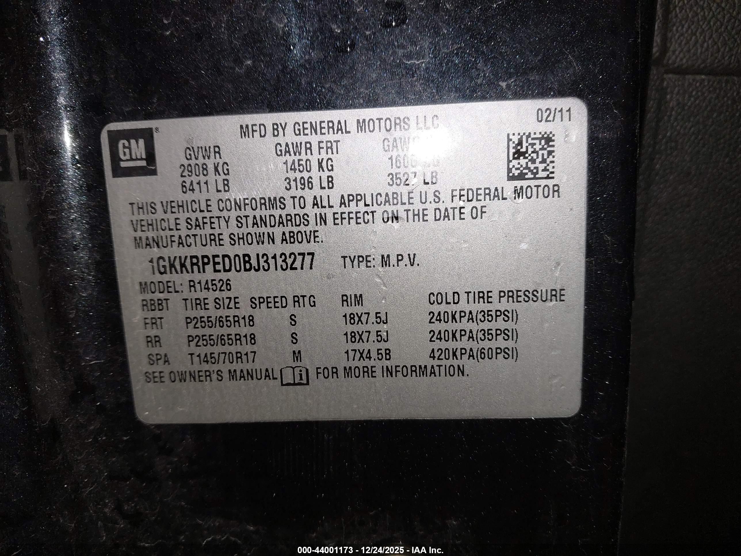 GMC ACADIA image 9