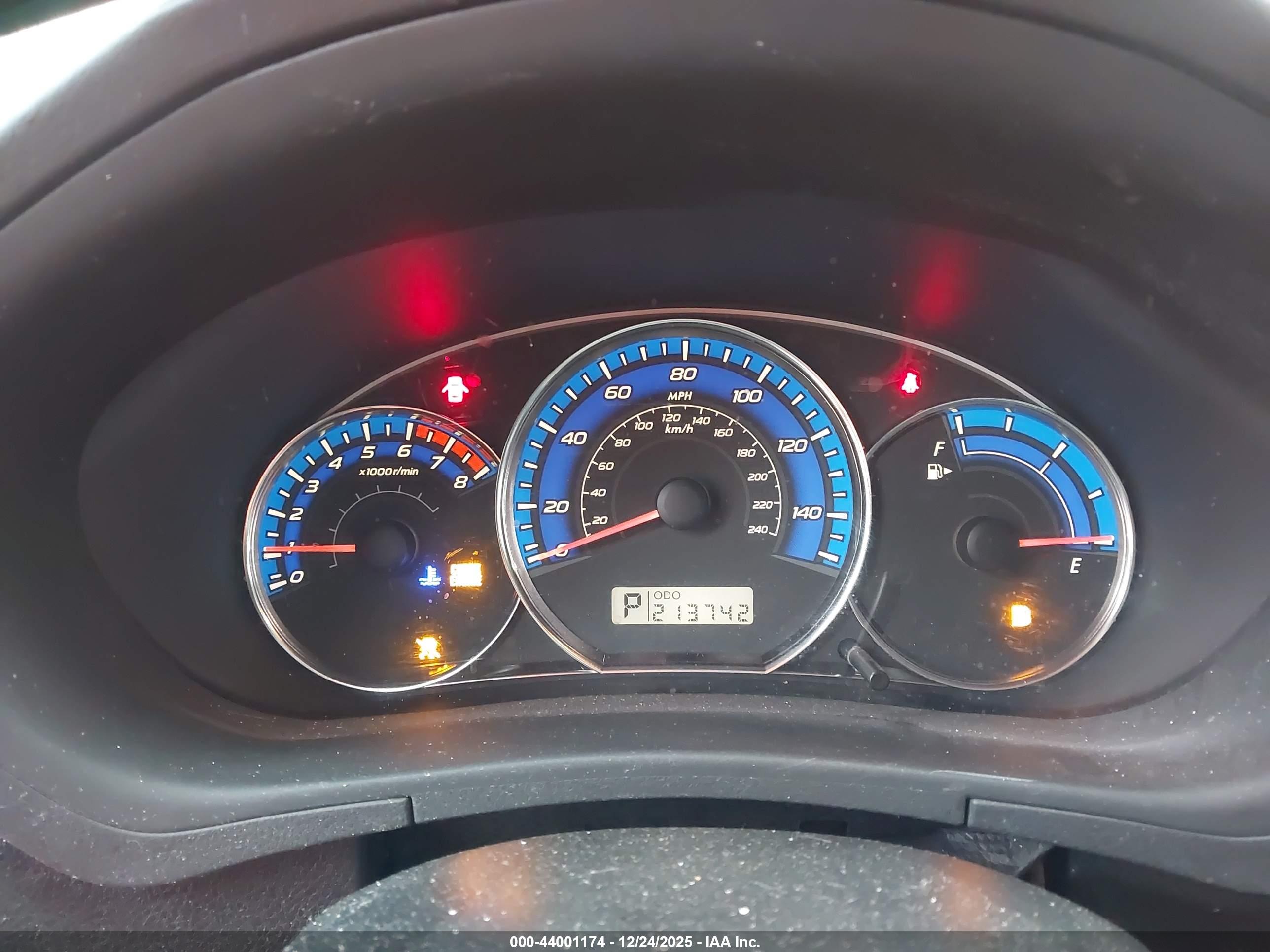 SUBARU FORESTER image 7