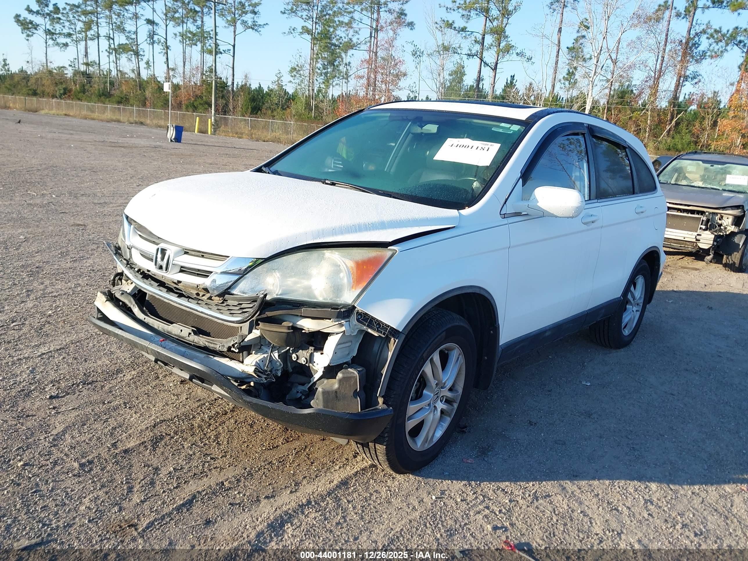 HONDA CR-V image 2