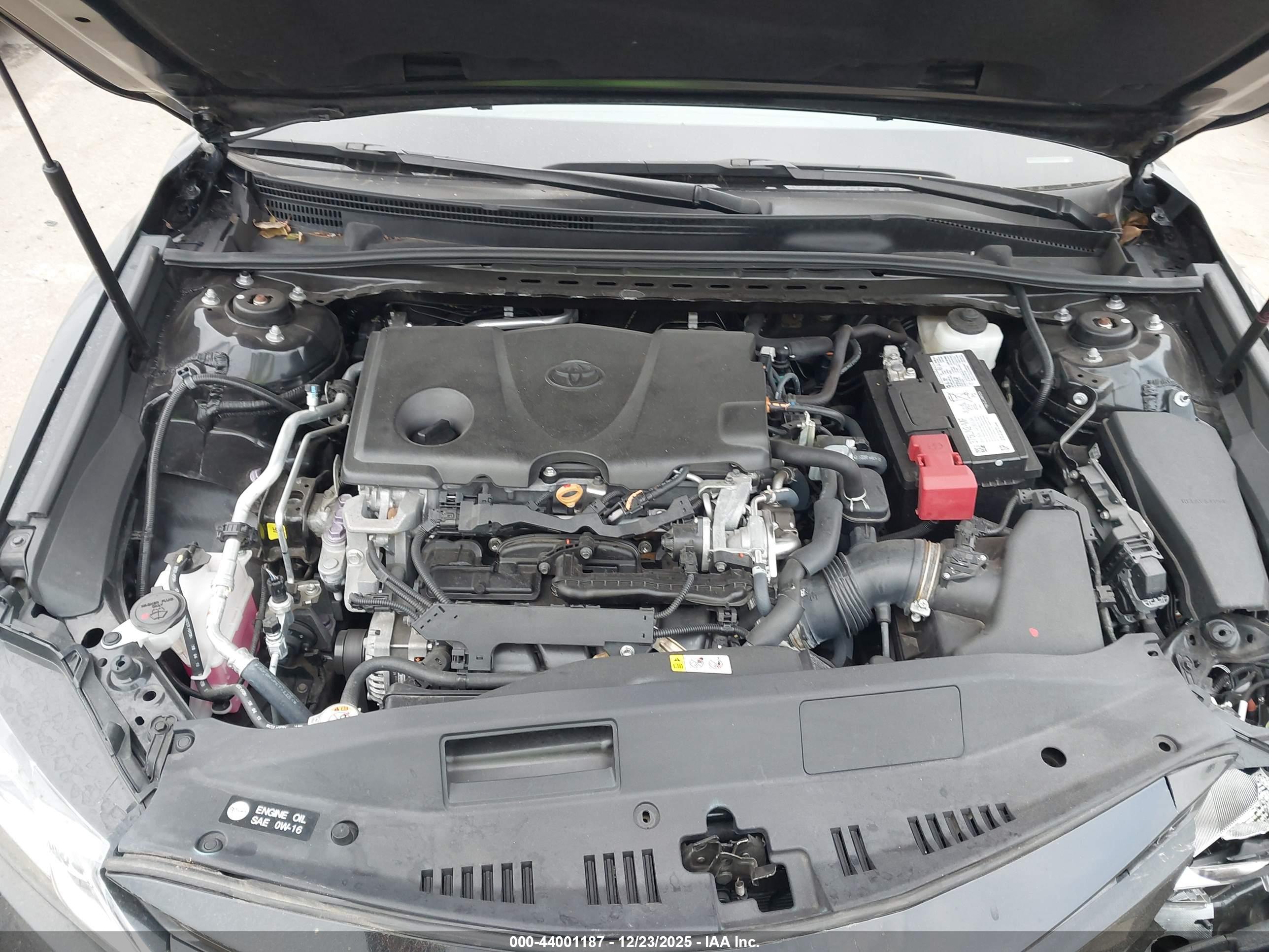 TOYOTA CAMRY image 10
