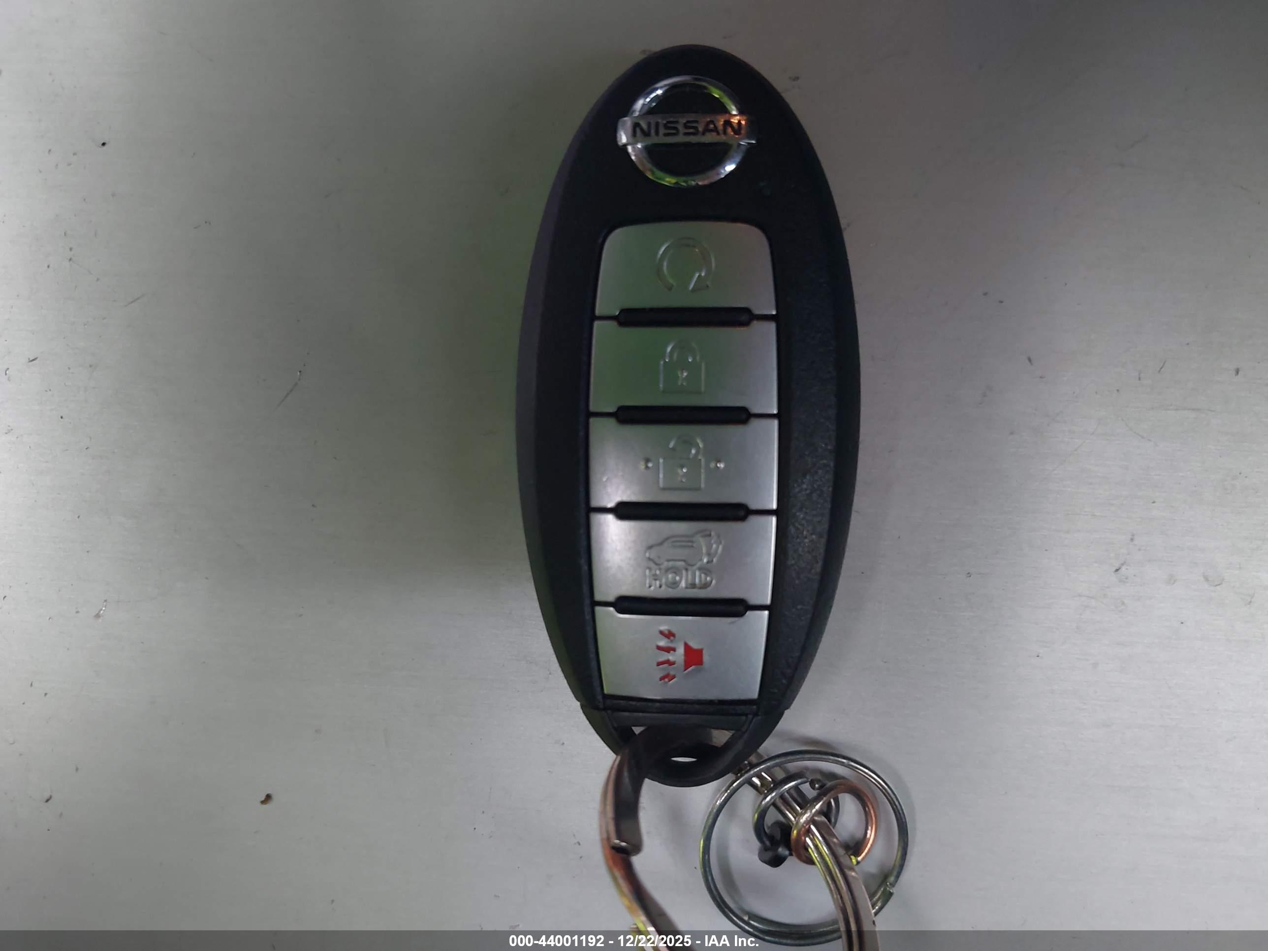 NISSAN PATHFINDER image 11