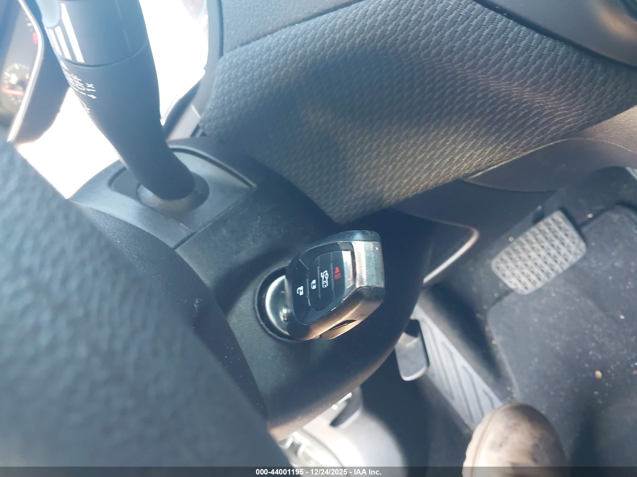 CHEVROLET CRUZE image 11