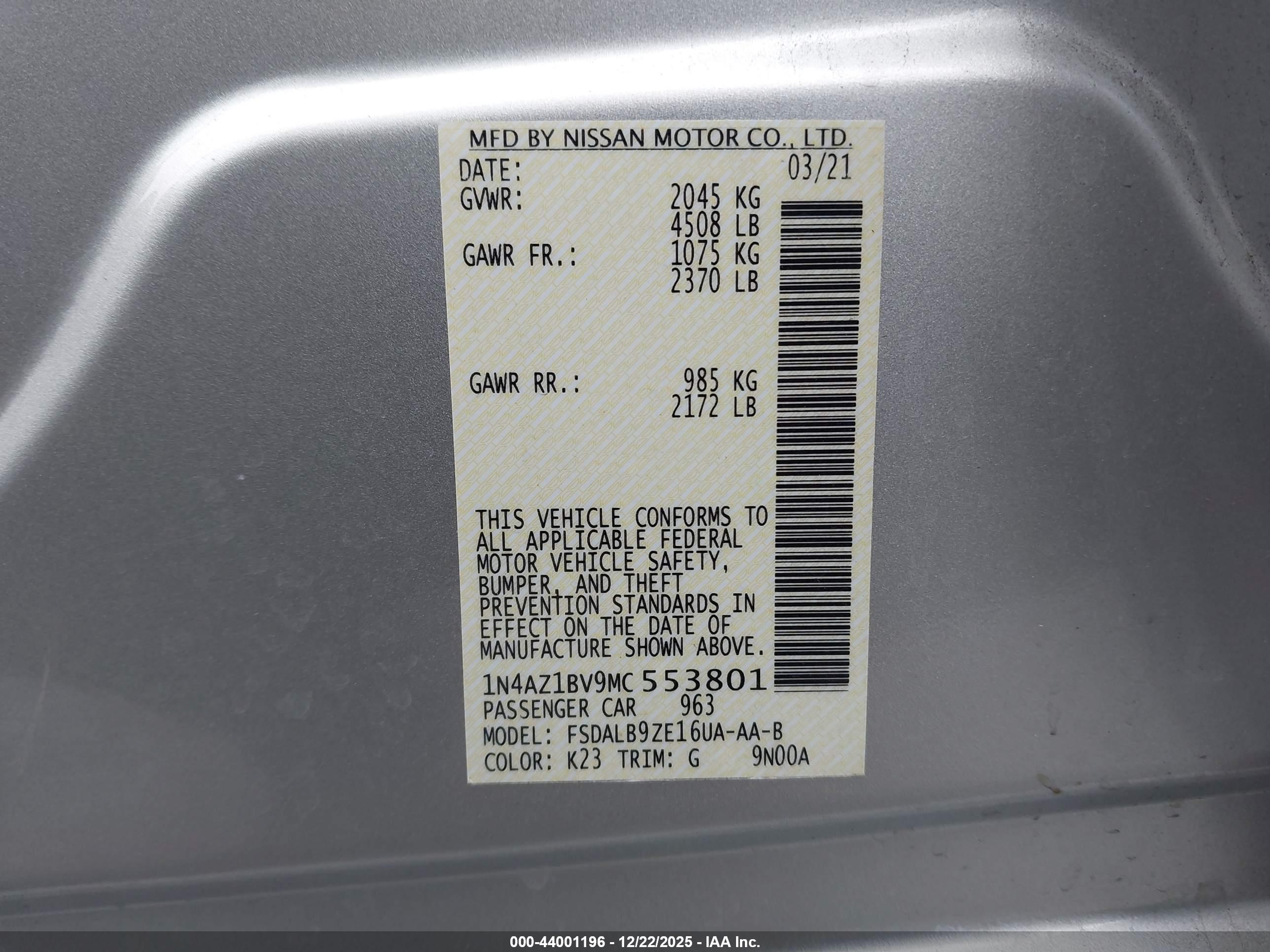 NISSAN LEAF image 9