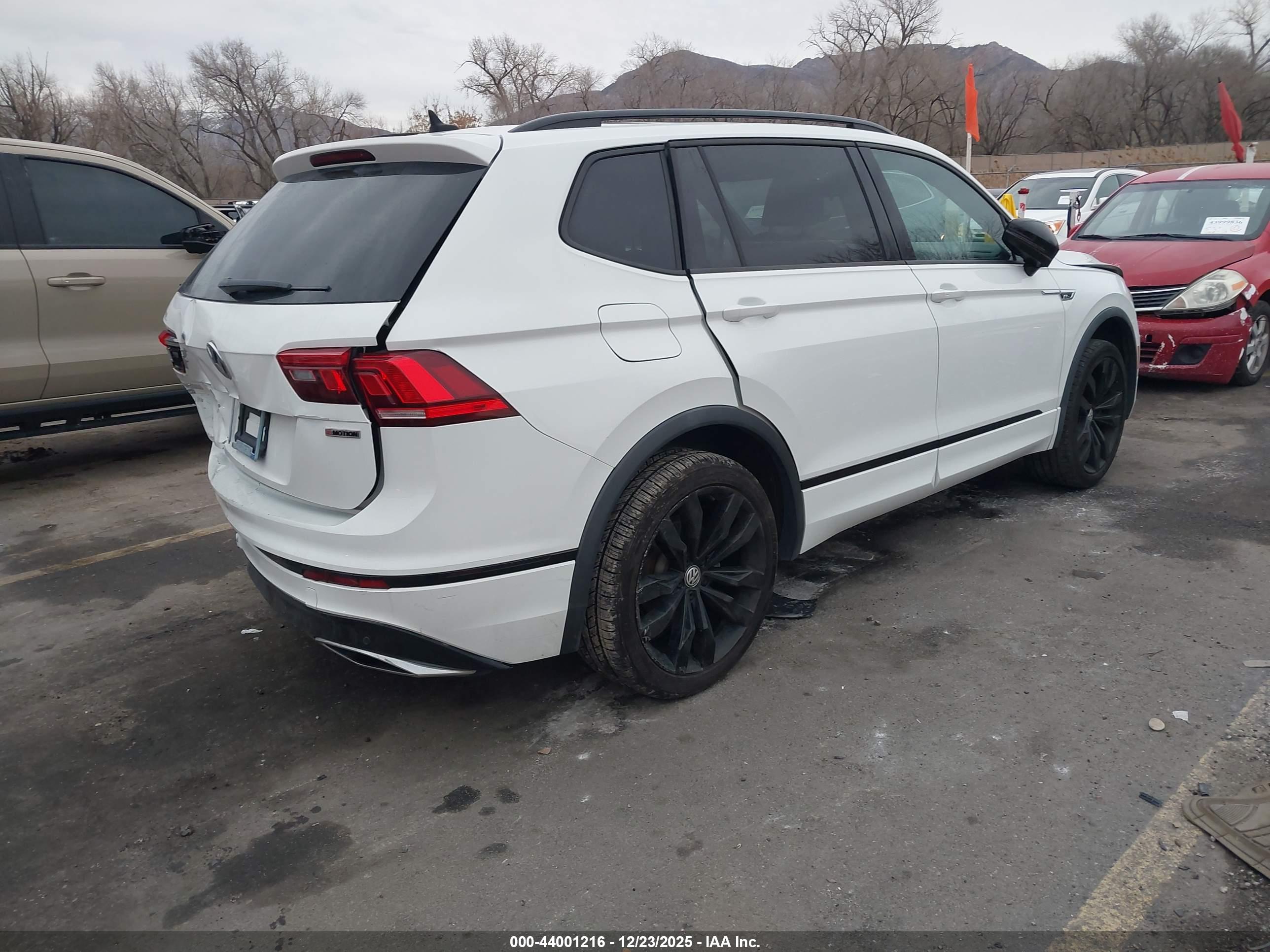 VOLKSWAGEN TIGUAN image 4