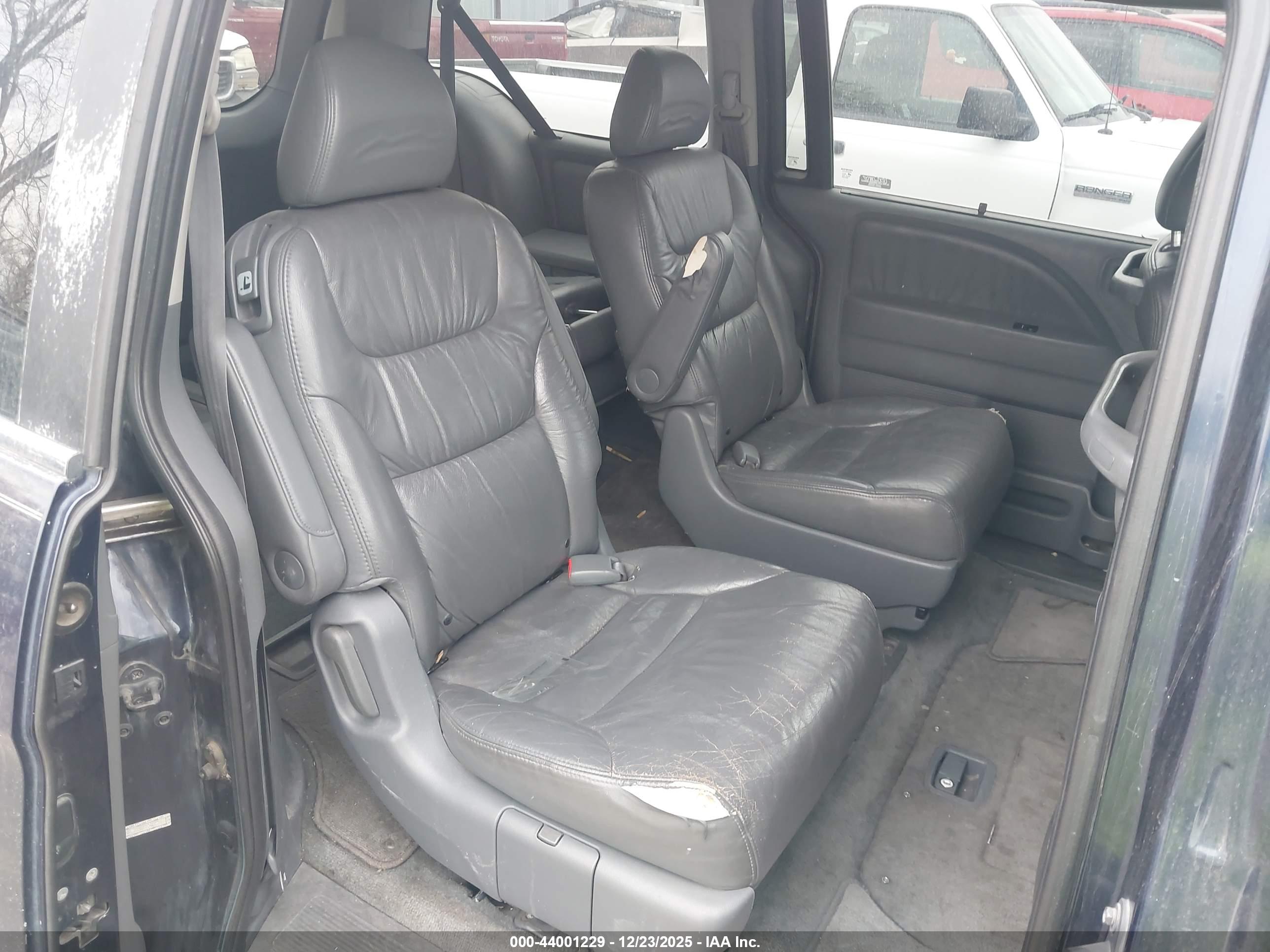 HONDA ODYSSEY image 8