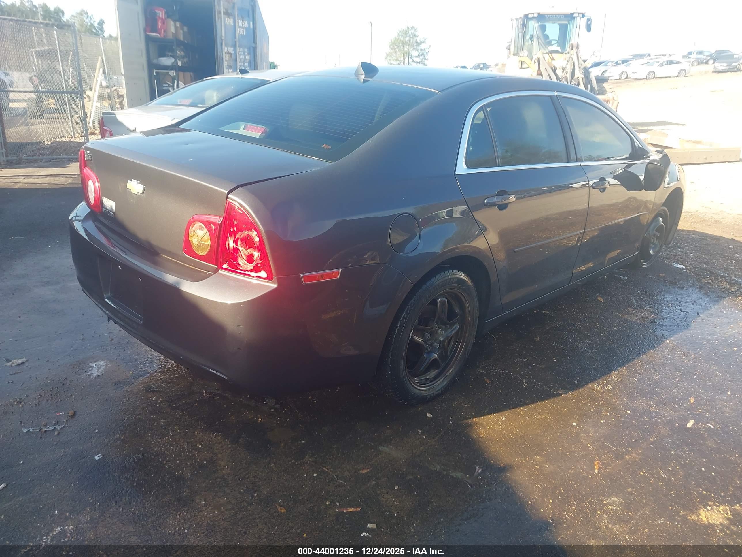 CHEVROLET MALIBU image 4