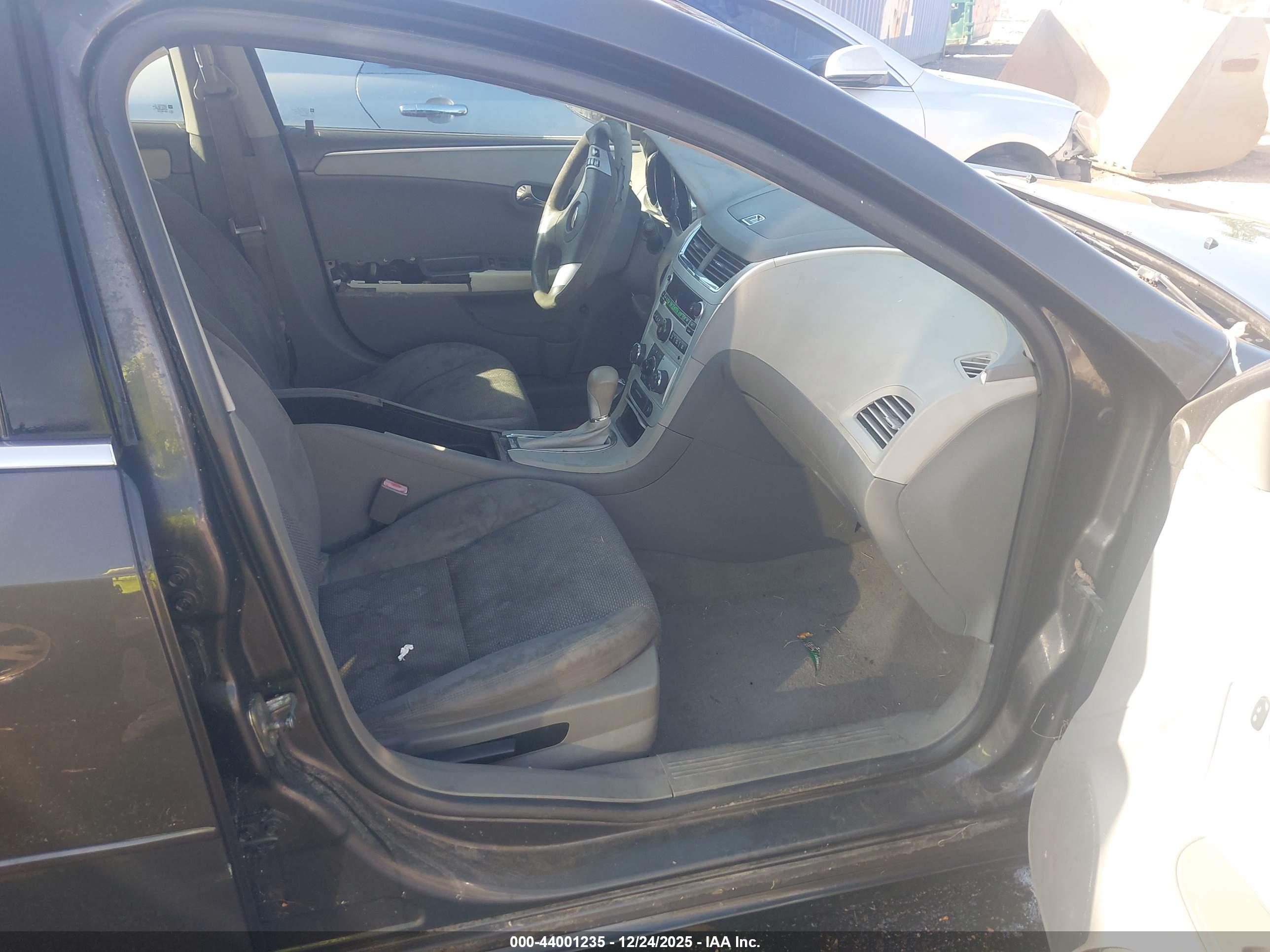CHEVROLET MALIBU image 5