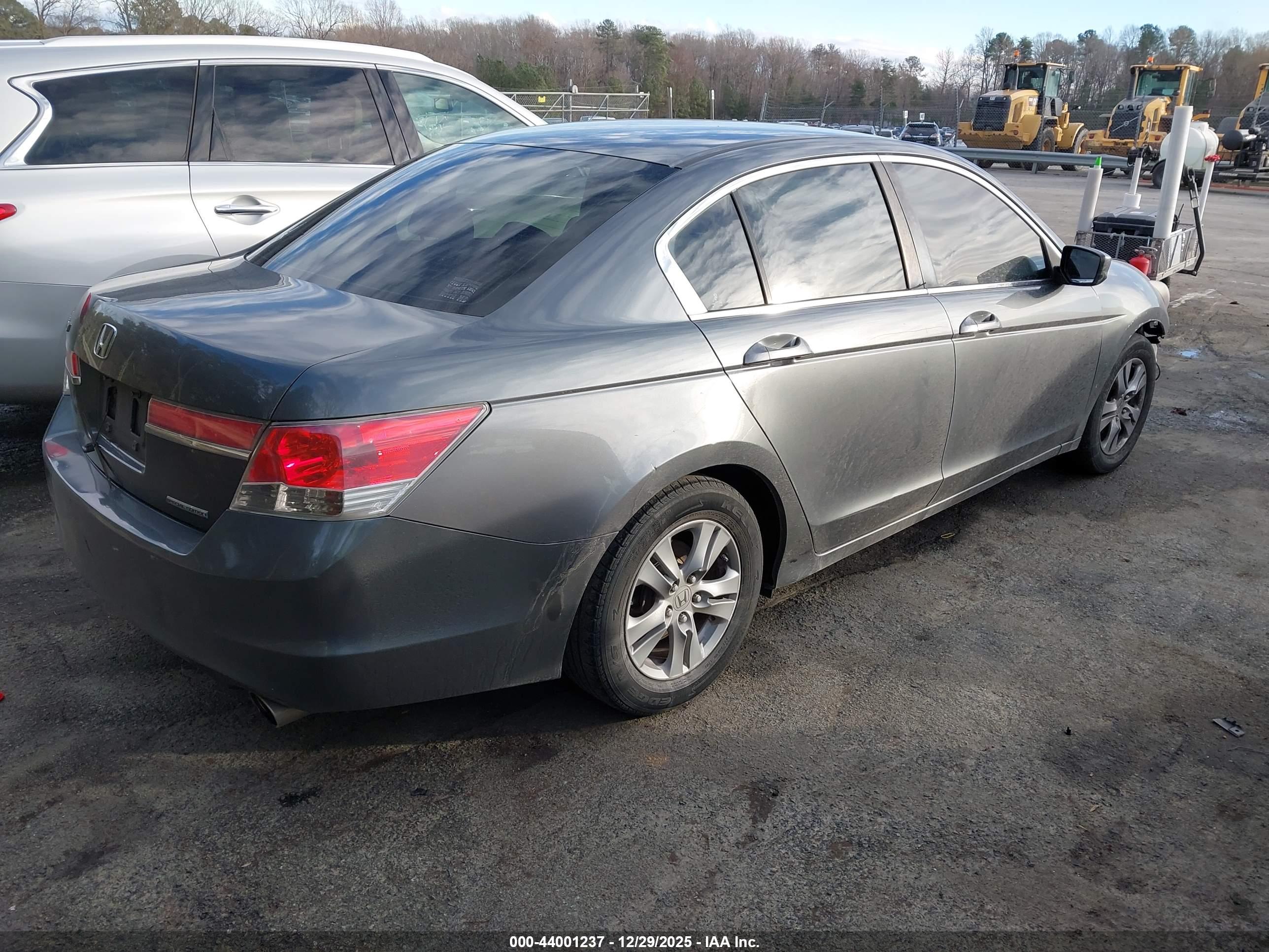 HONDA ACCORD image 4