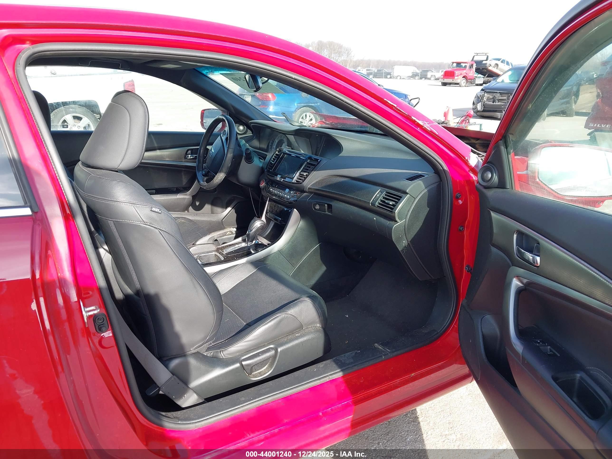 HONDA ACCORD image 5