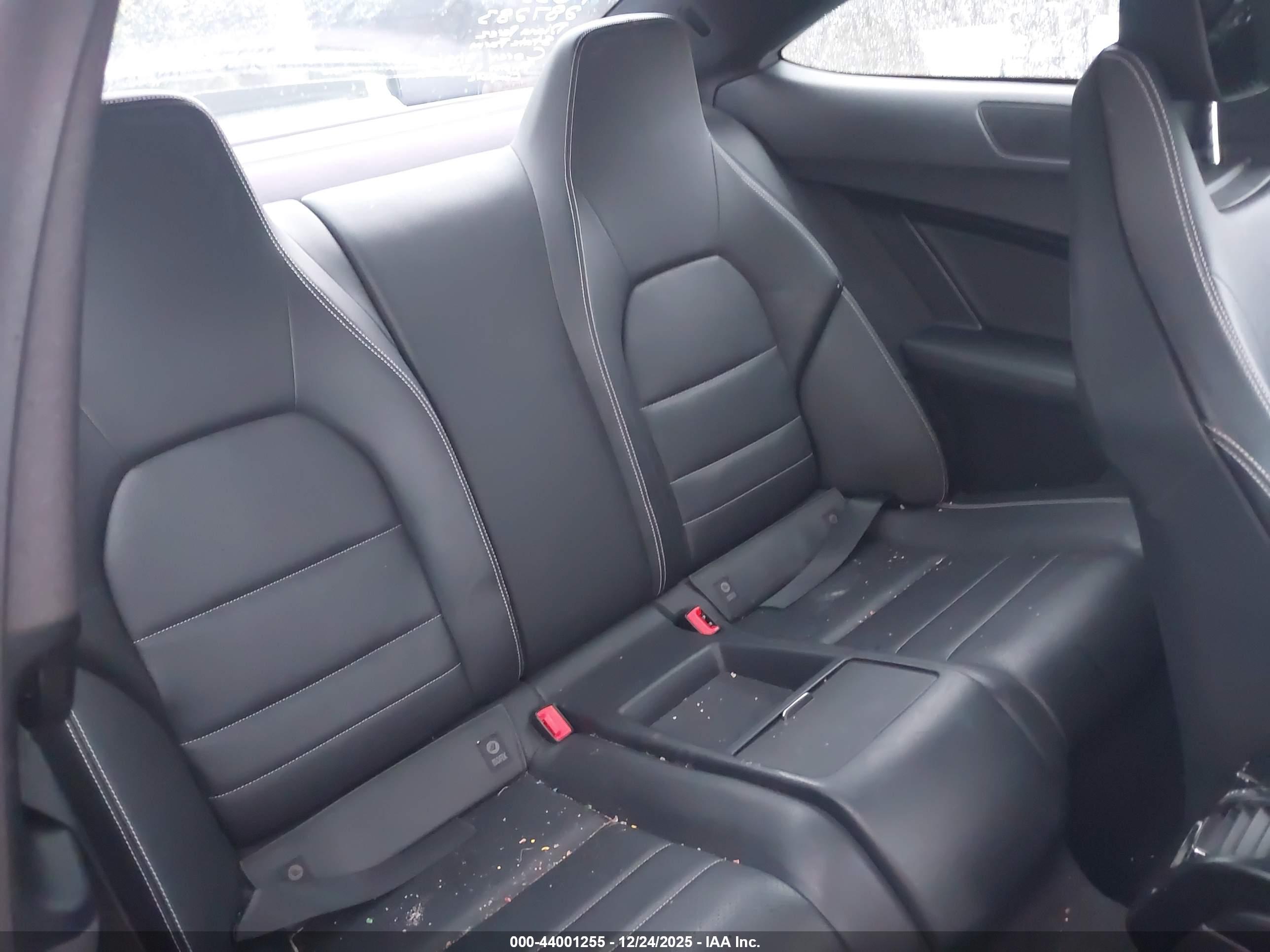 MERCEDES-BENZ C image 8